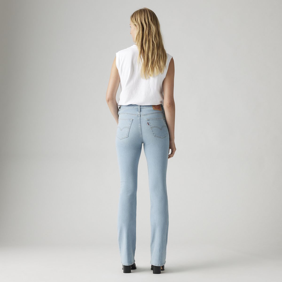 725 High Rise Bootcut Jeans — Eternal Indigo Light - Light Wash
