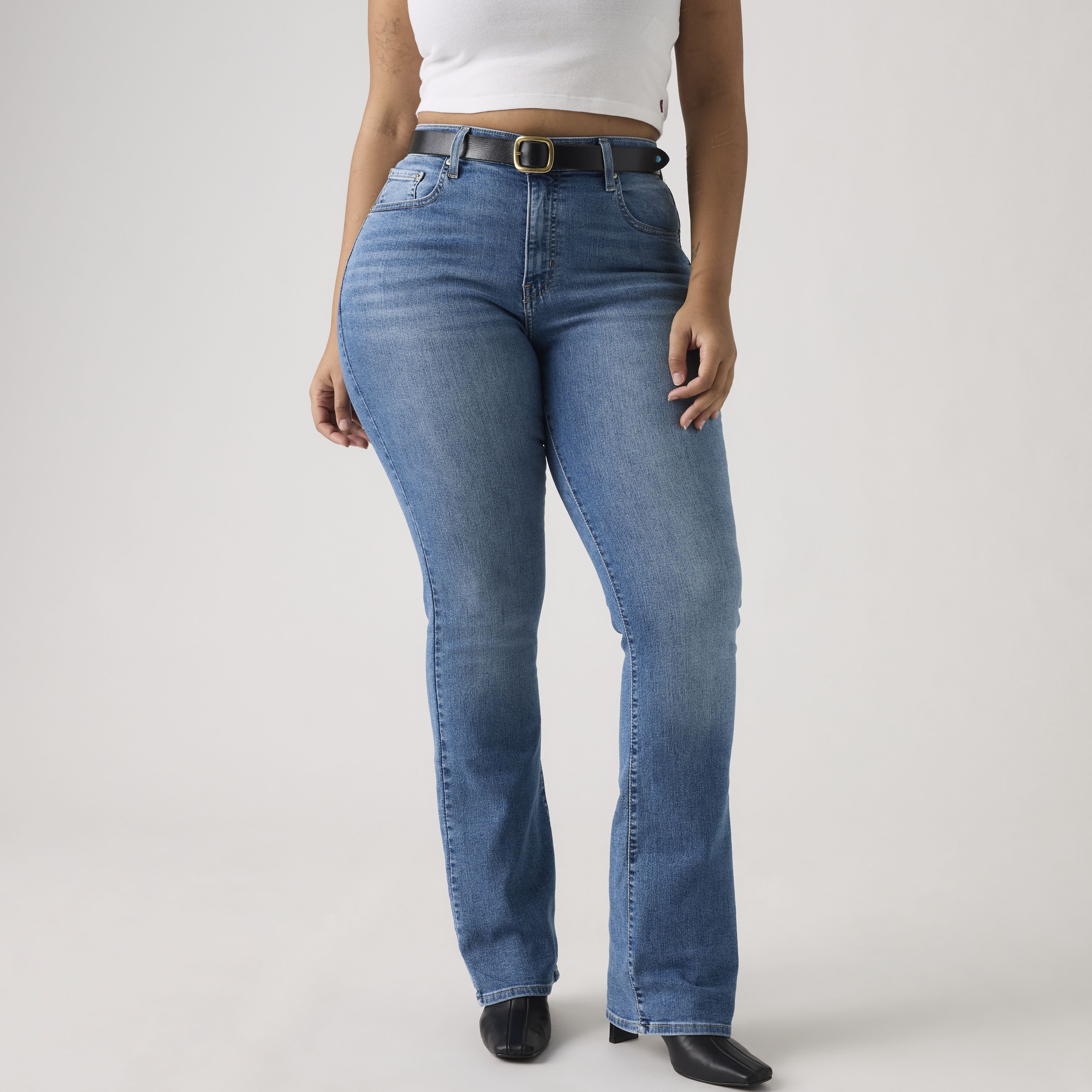 725 High Rise Bootcut Jeans 10
