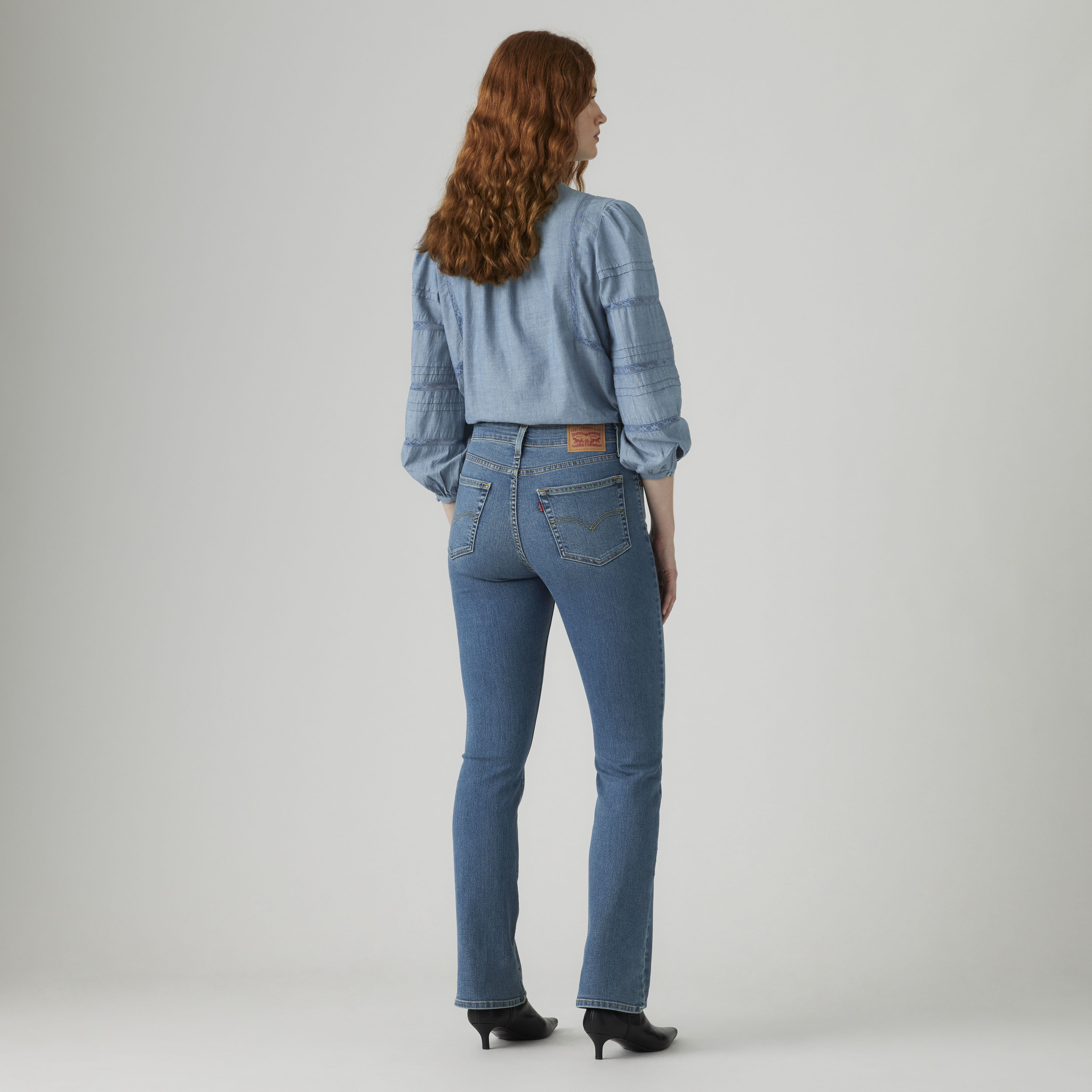 725 High Rise Bootcut Jeans 4