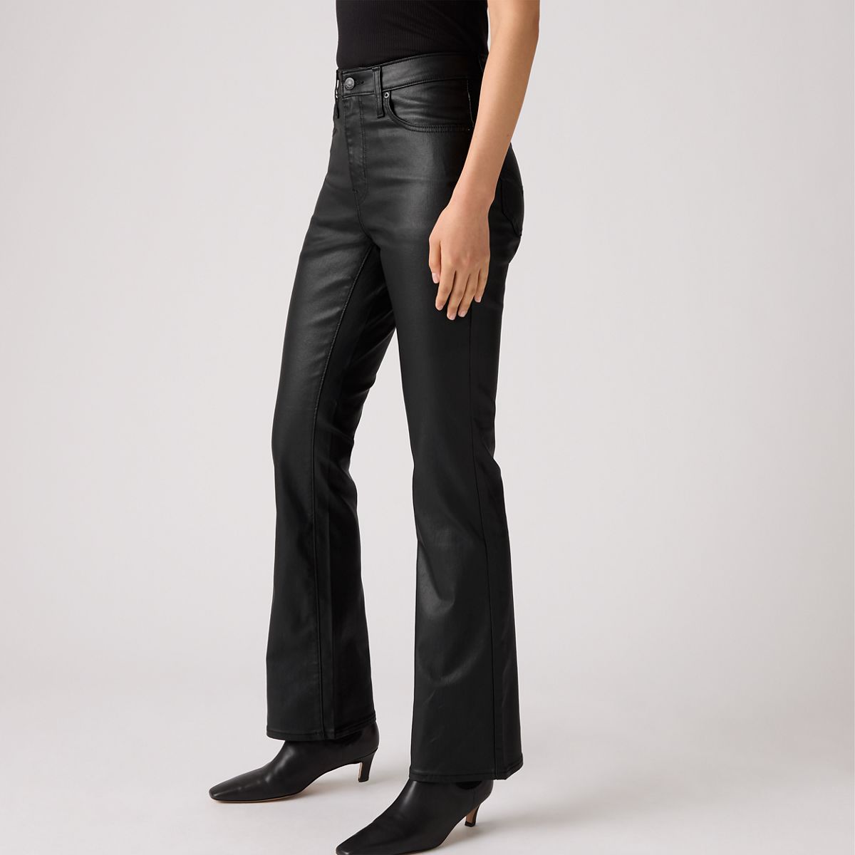 725 High-Rise Bootcut Women's Pants — Coated Caviar - Black