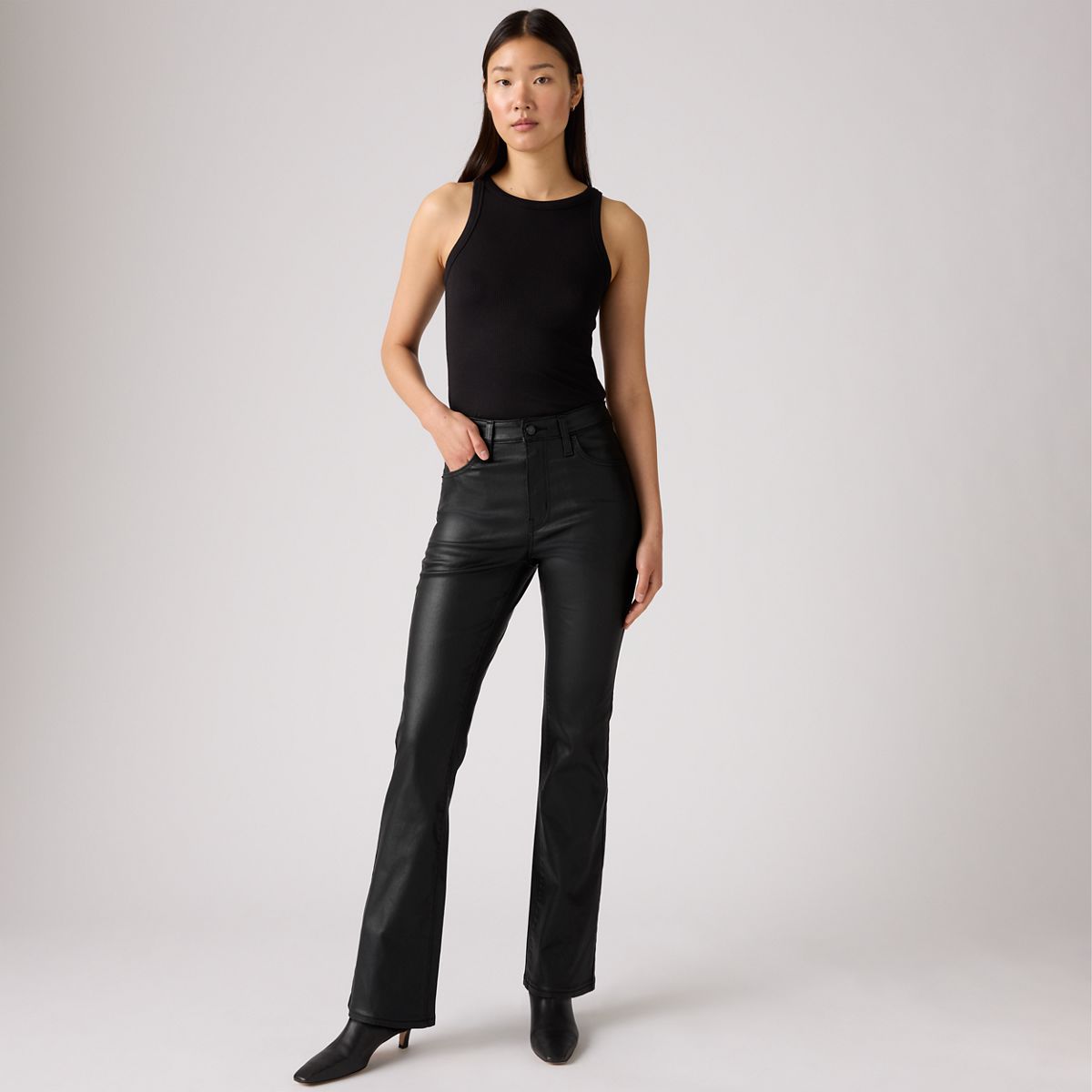 725 High-Rise Bootcut Women's Pants — Coated Caviar - Black