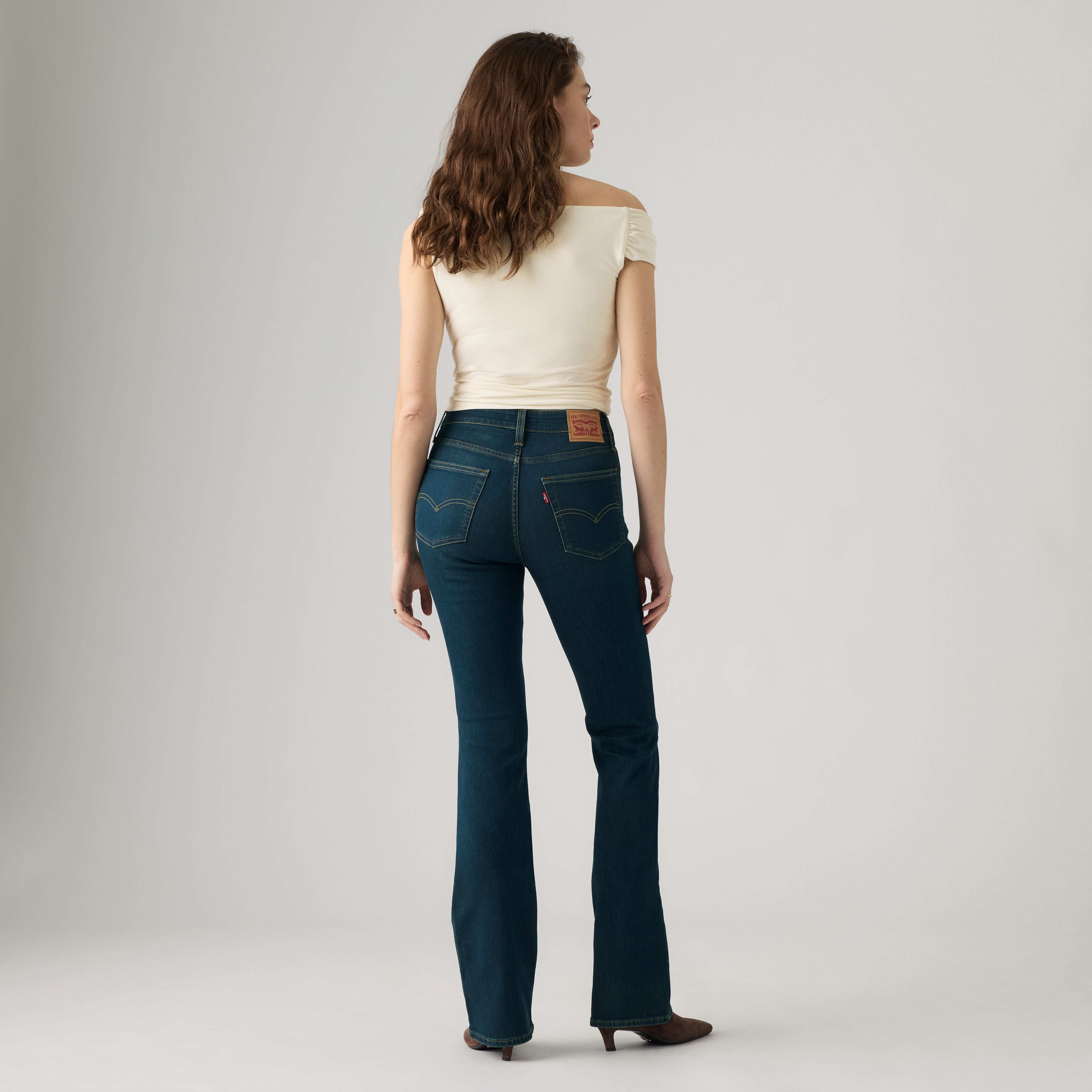 725 High-Rise Bootcut Women's Jeans 3