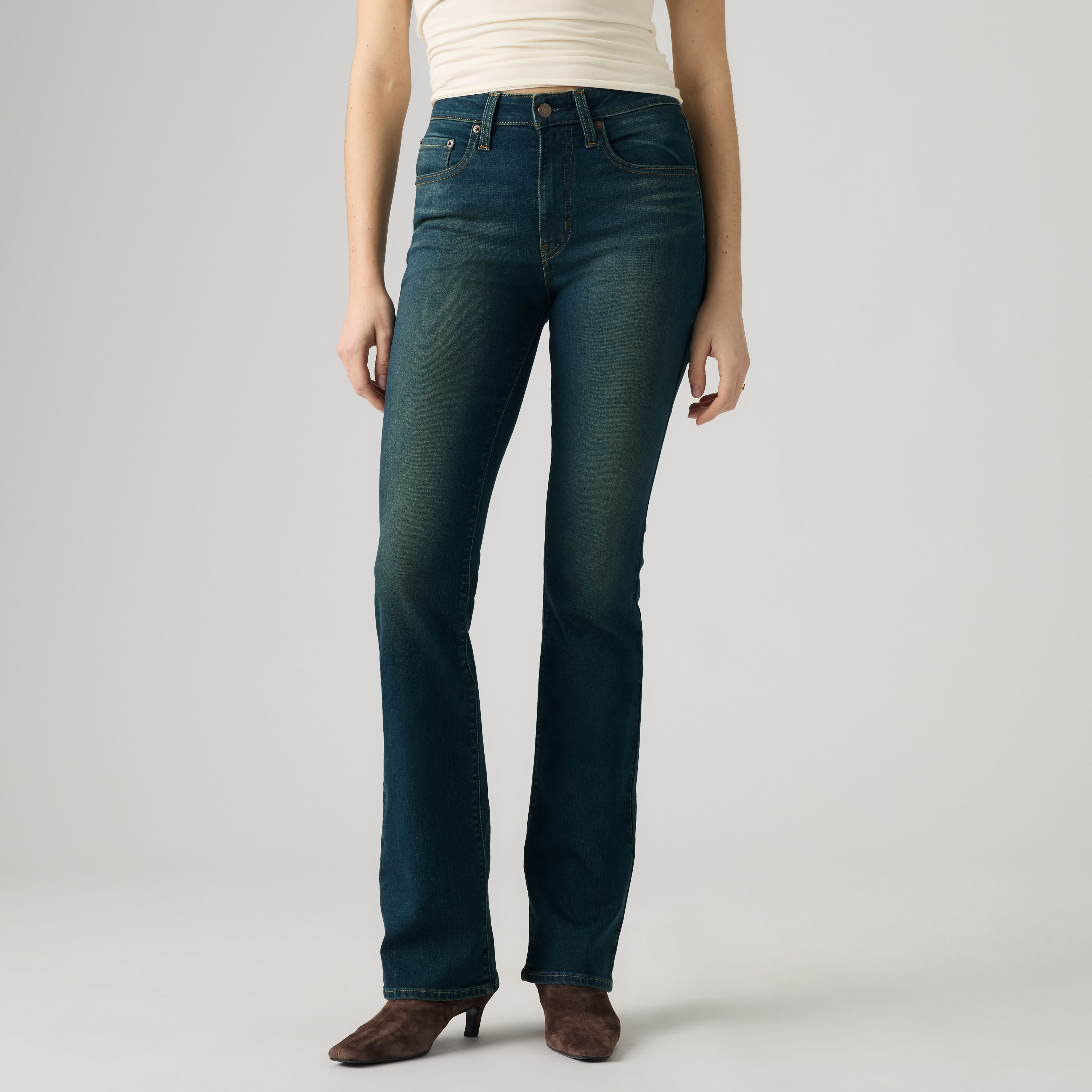 725 High-Rise Bootcut Women's Jeans 2