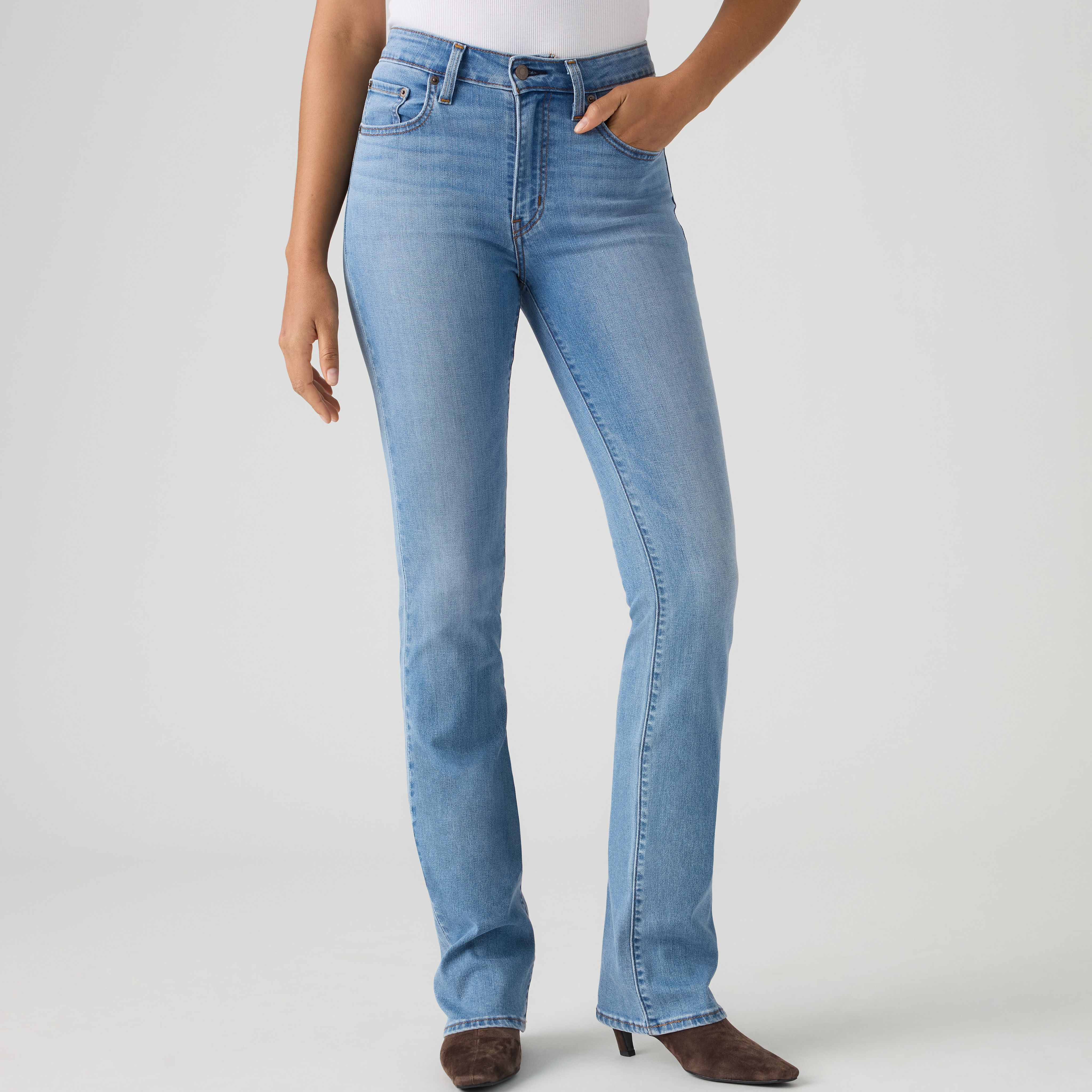 725 High Rise Bootcut Jeans 2