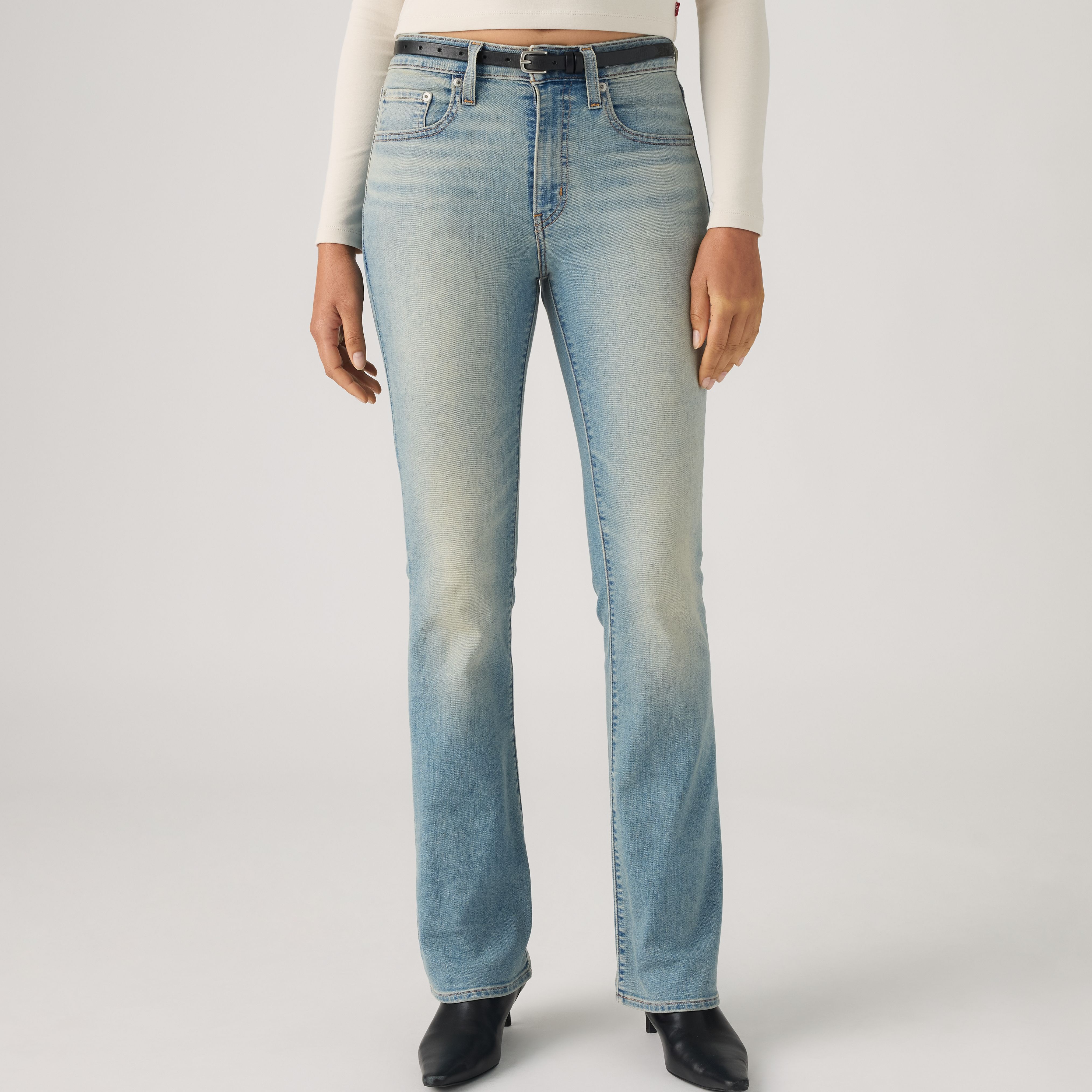 725 High-Rise Bootcut Women's Jeans 2
