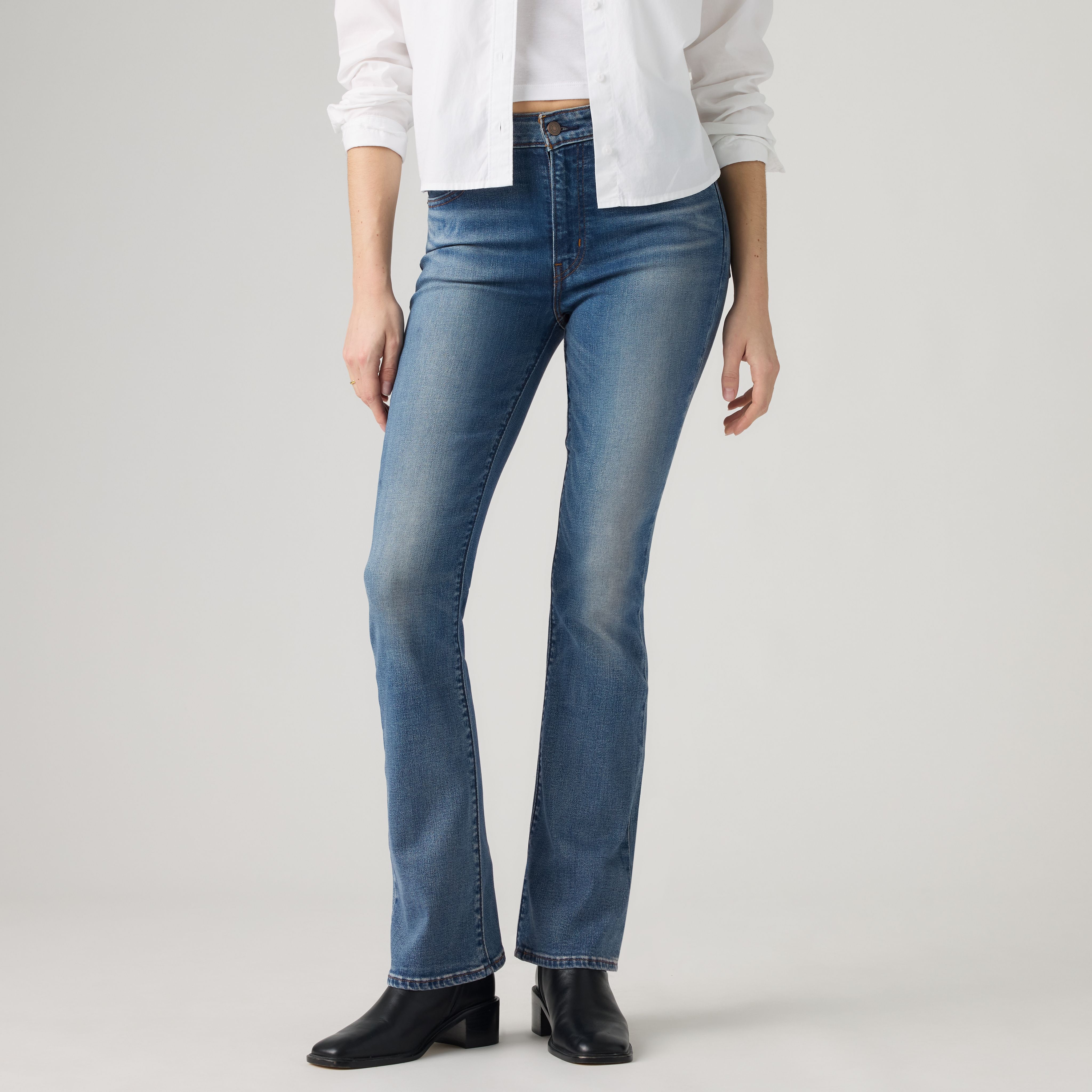725 High-Rise Bootcut Women's Jeans 2