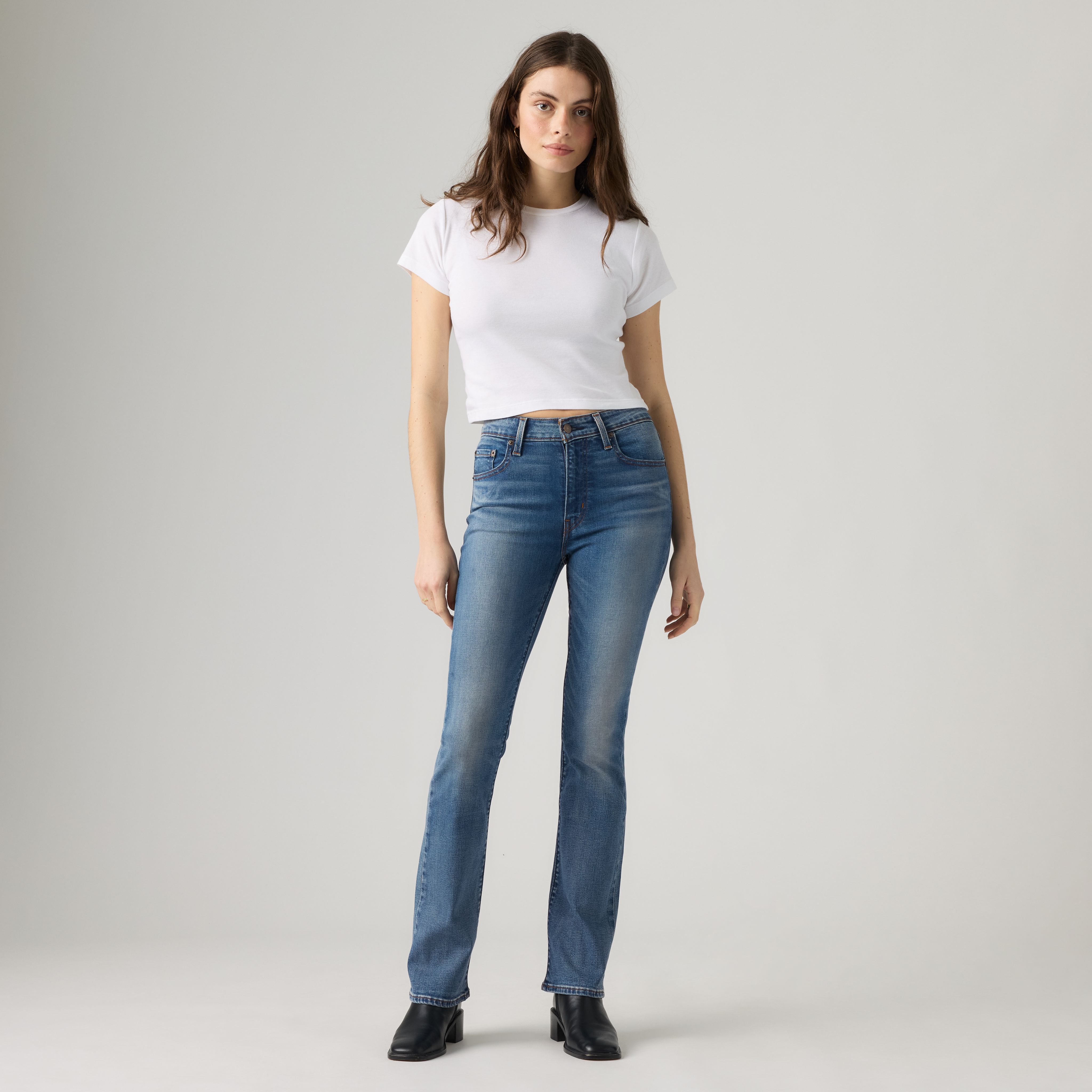Jeans Bootcut 725 de tiro alto 10