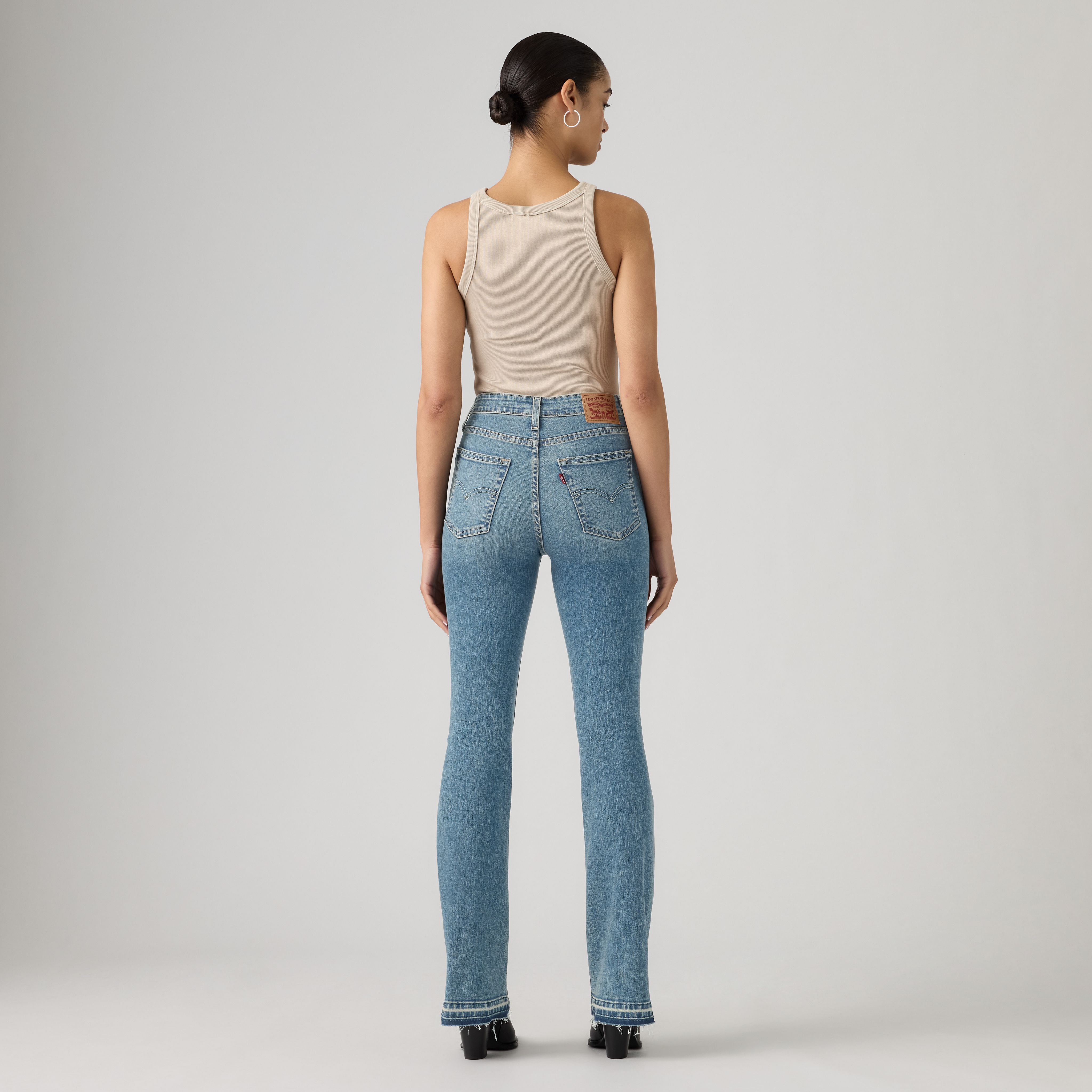 725 High-Rise Bootcut Women's Jeans 3