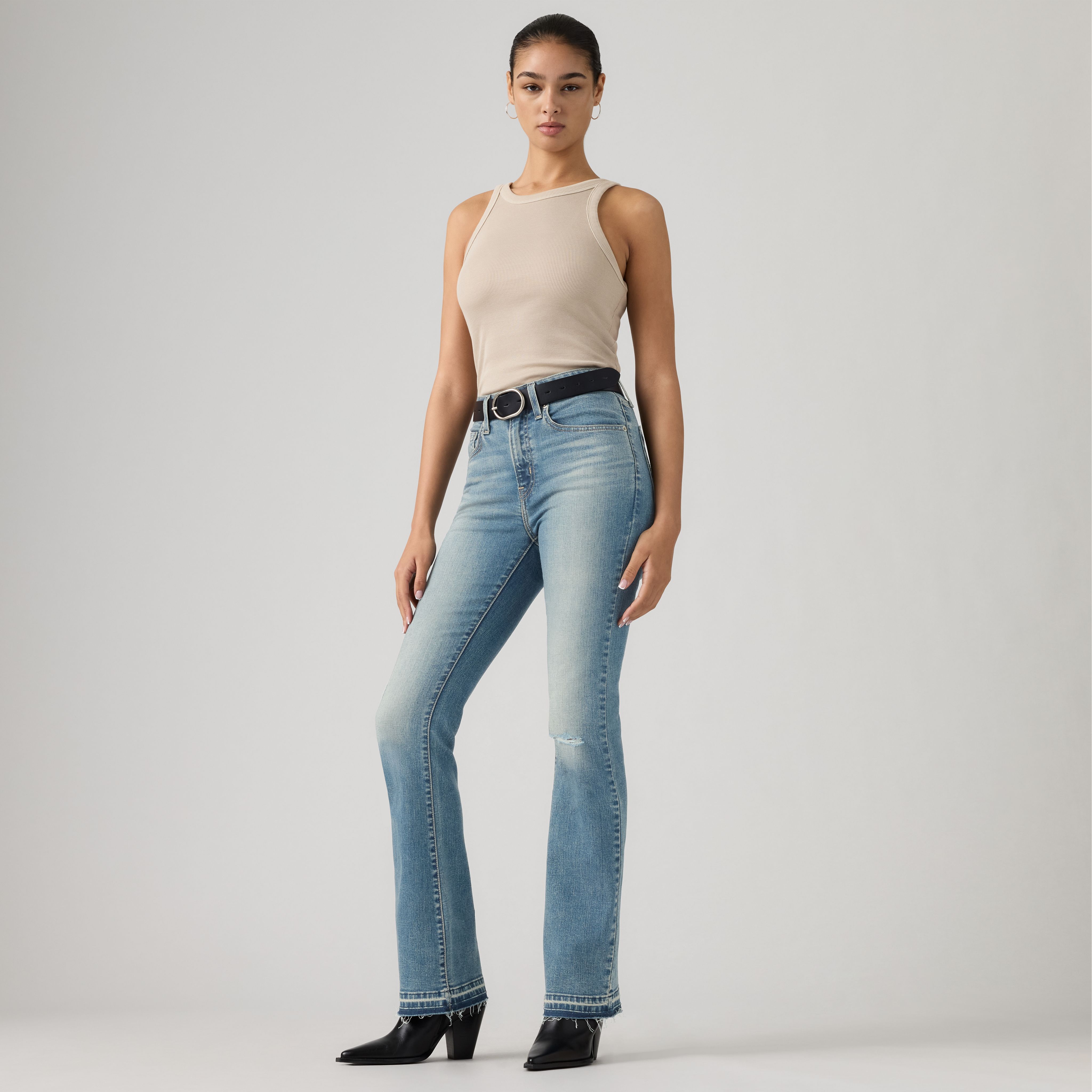 725 High-Rise Bootcut Women's Jeans 1