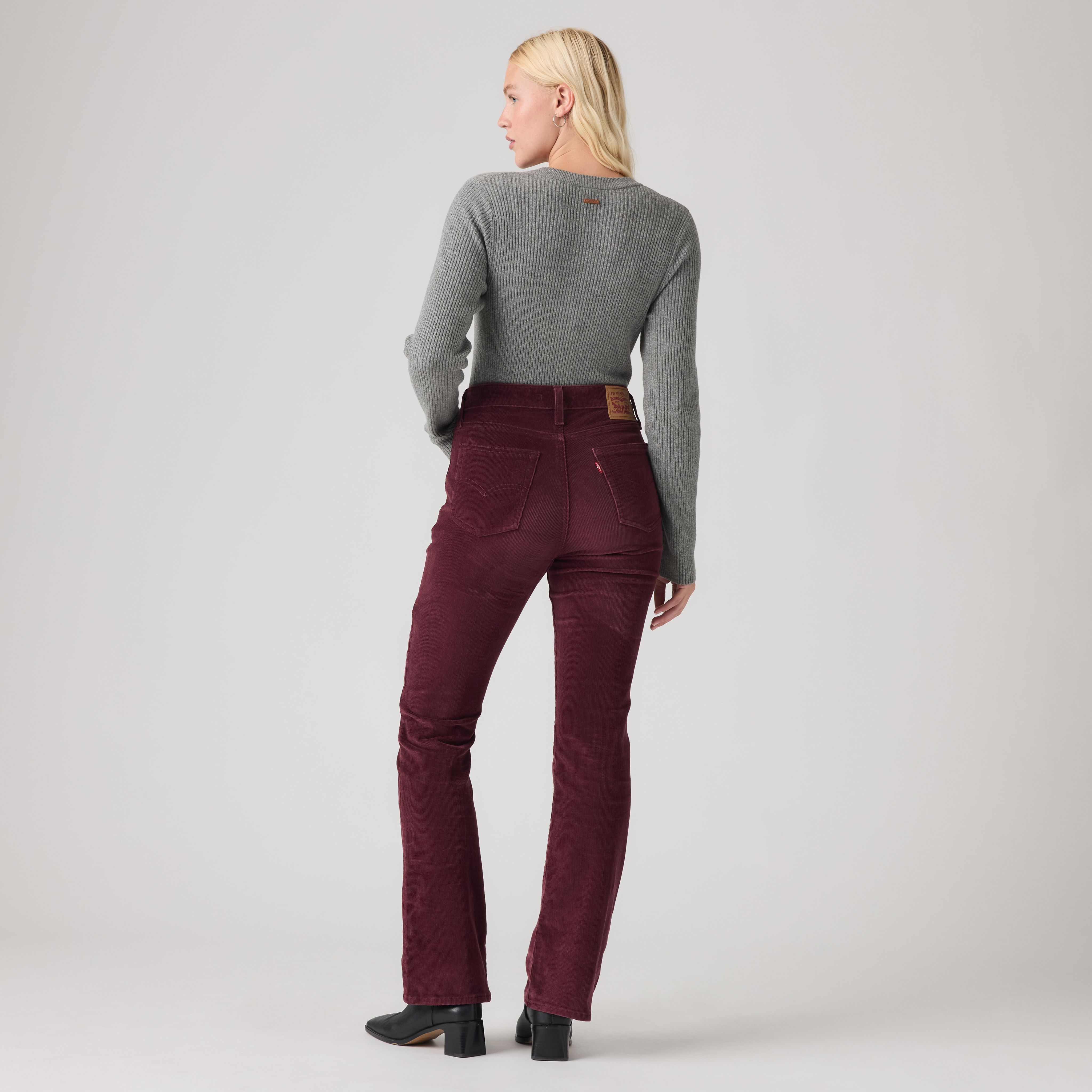 725 High-Rise Bootcut Women's Jeans 3