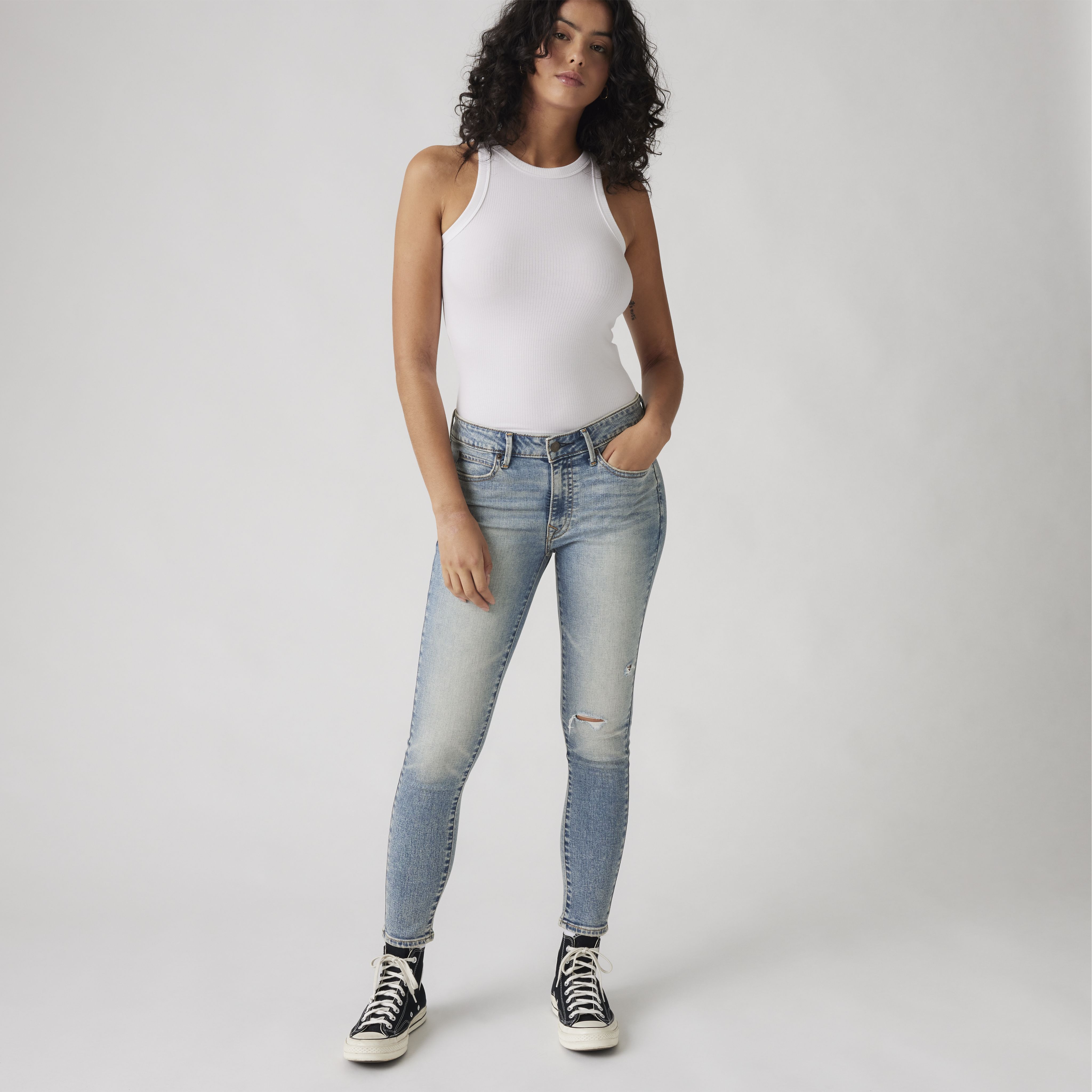 711 Skinny Women's Jeans 1