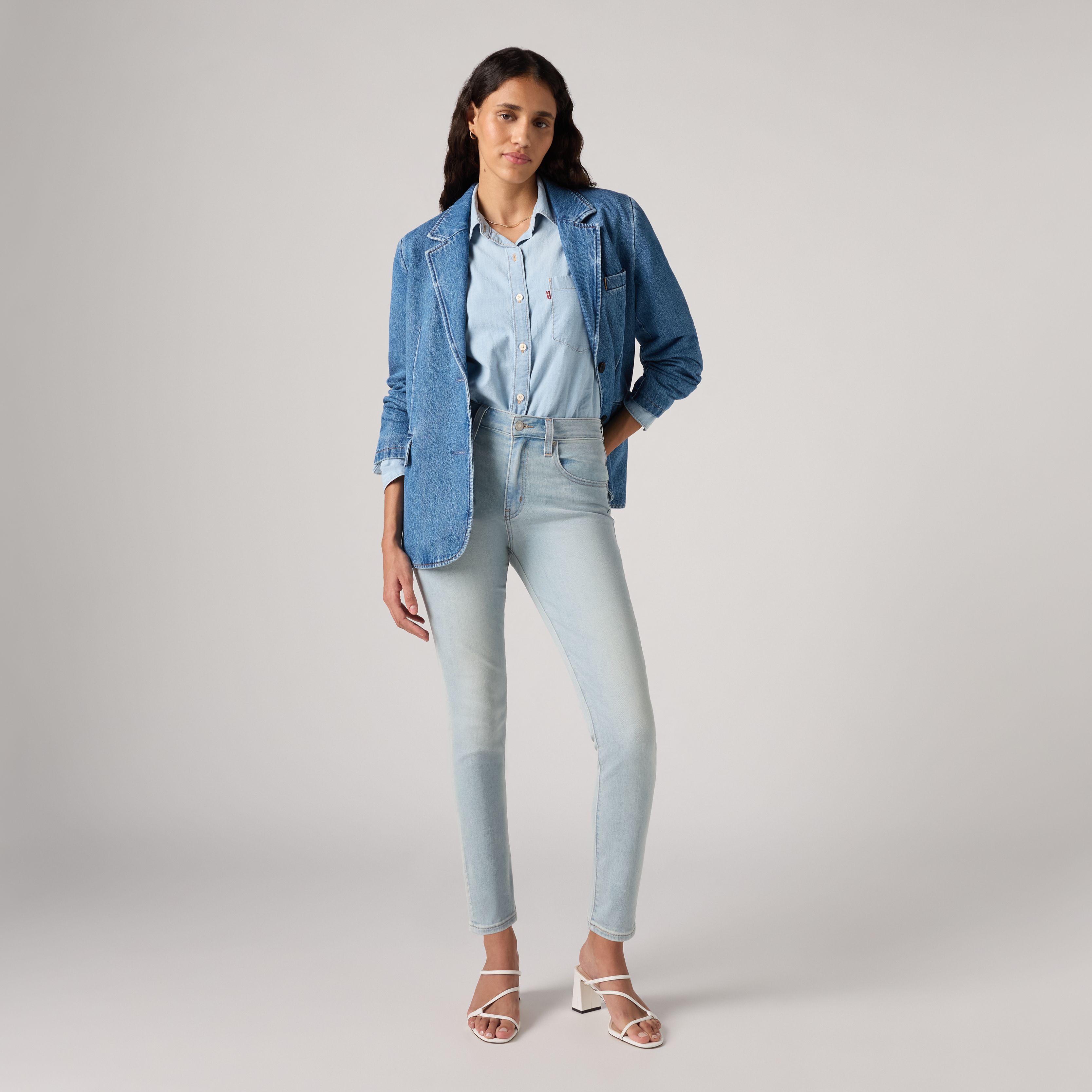 Jean 721™ taille haute Skinny Lightweight 1