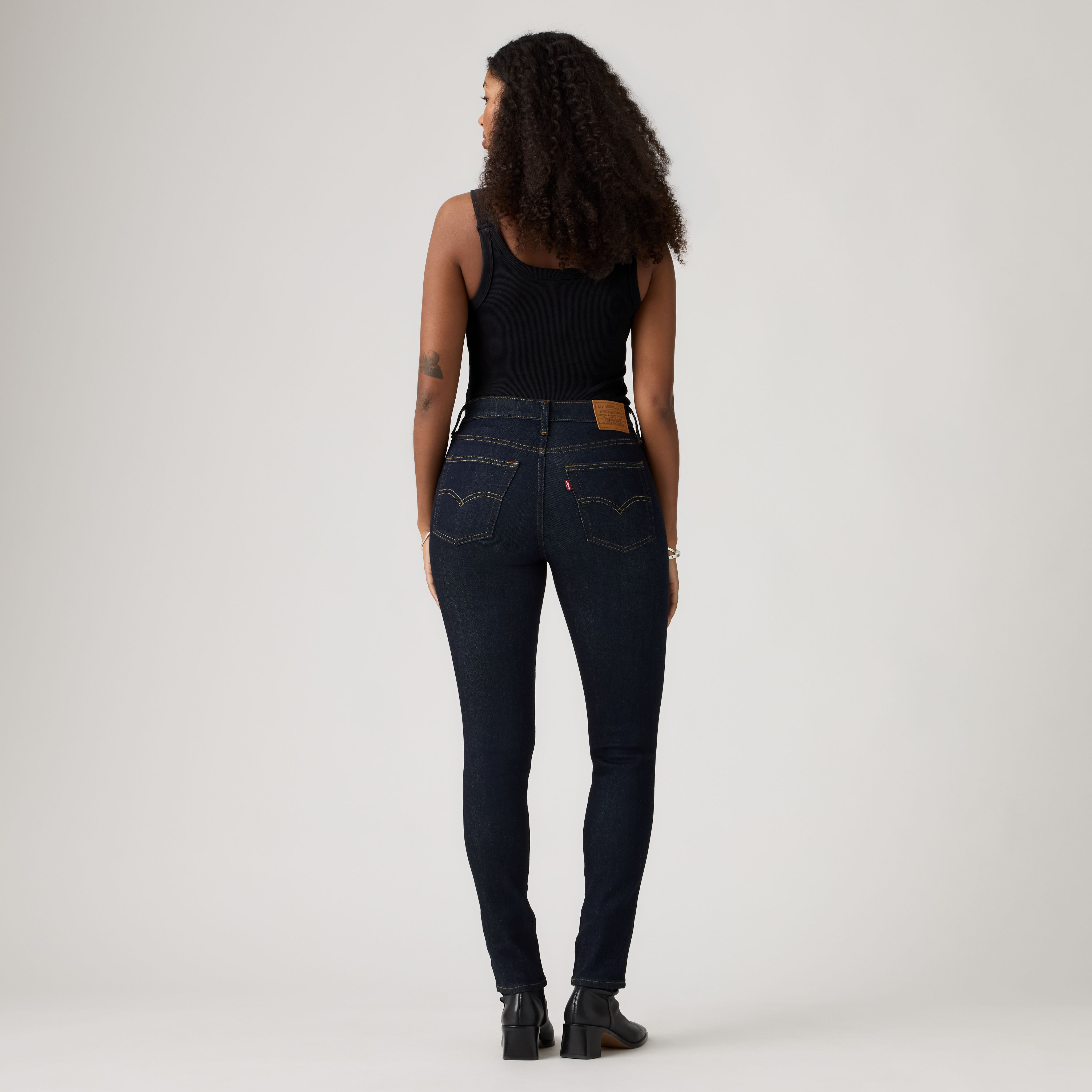721 High Rise Skinny Jeans 3