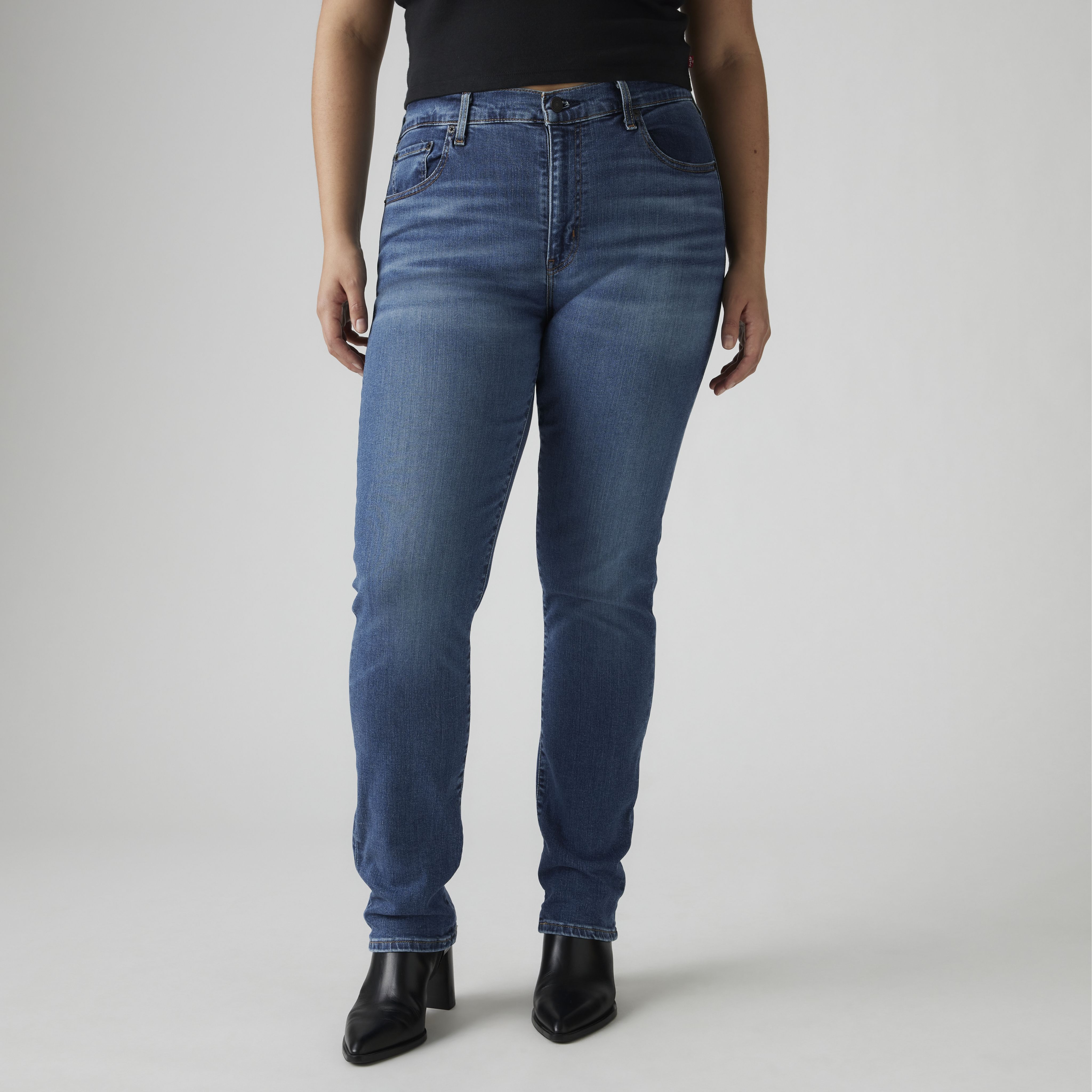 724 High Rise Straight Women's Jeans 9