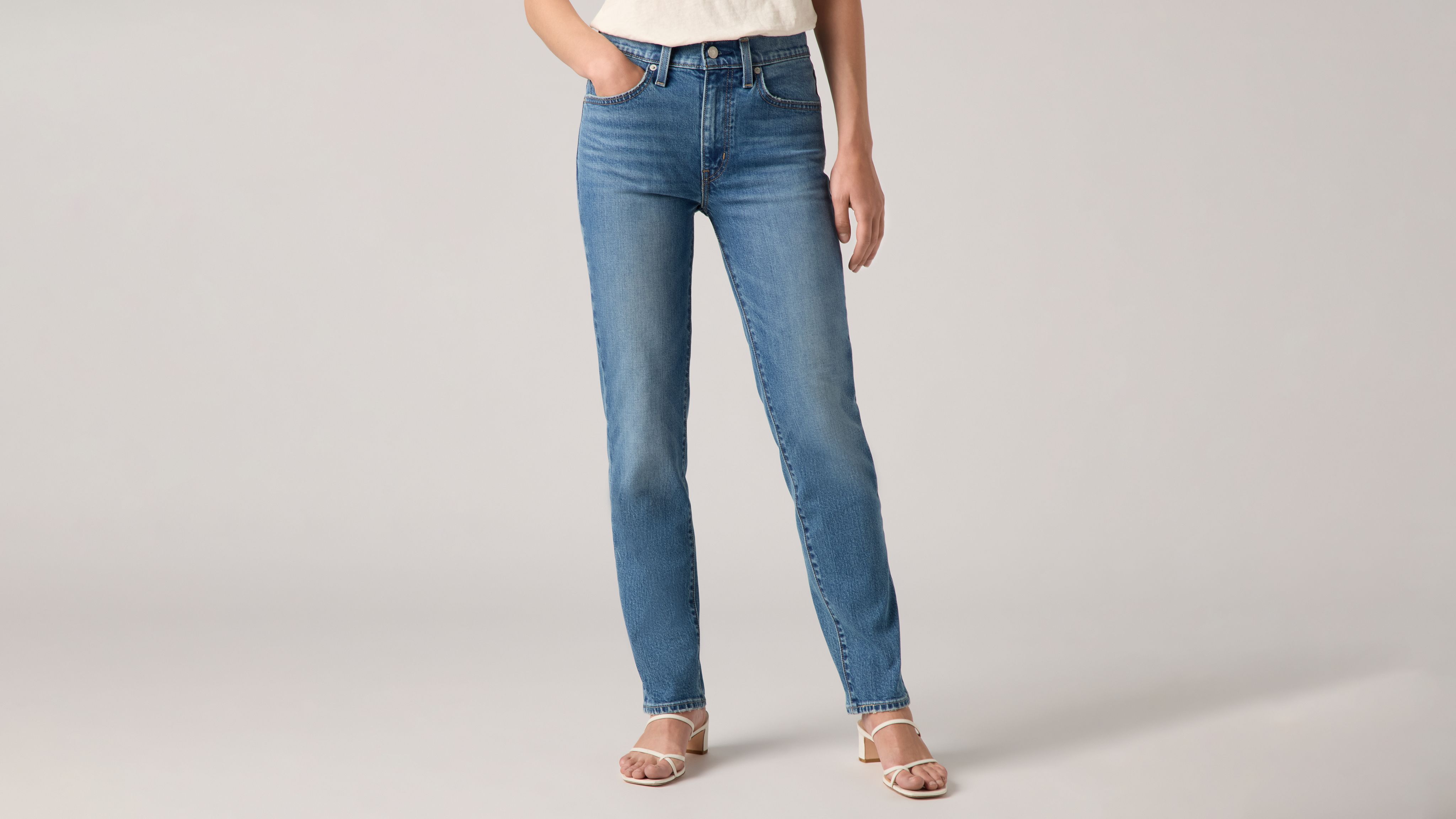 724 Jean droit taille haute pour femme 1