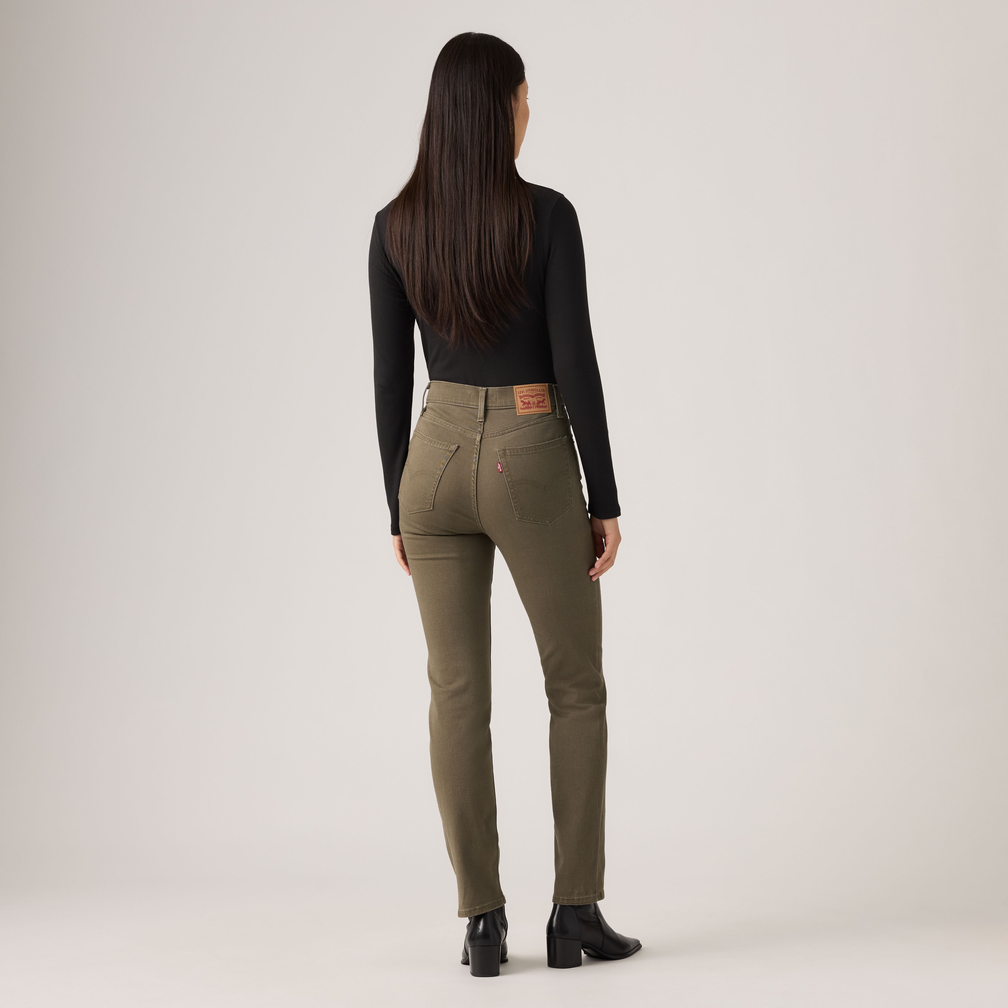 724 High Rise Straight Women's Jeans 3