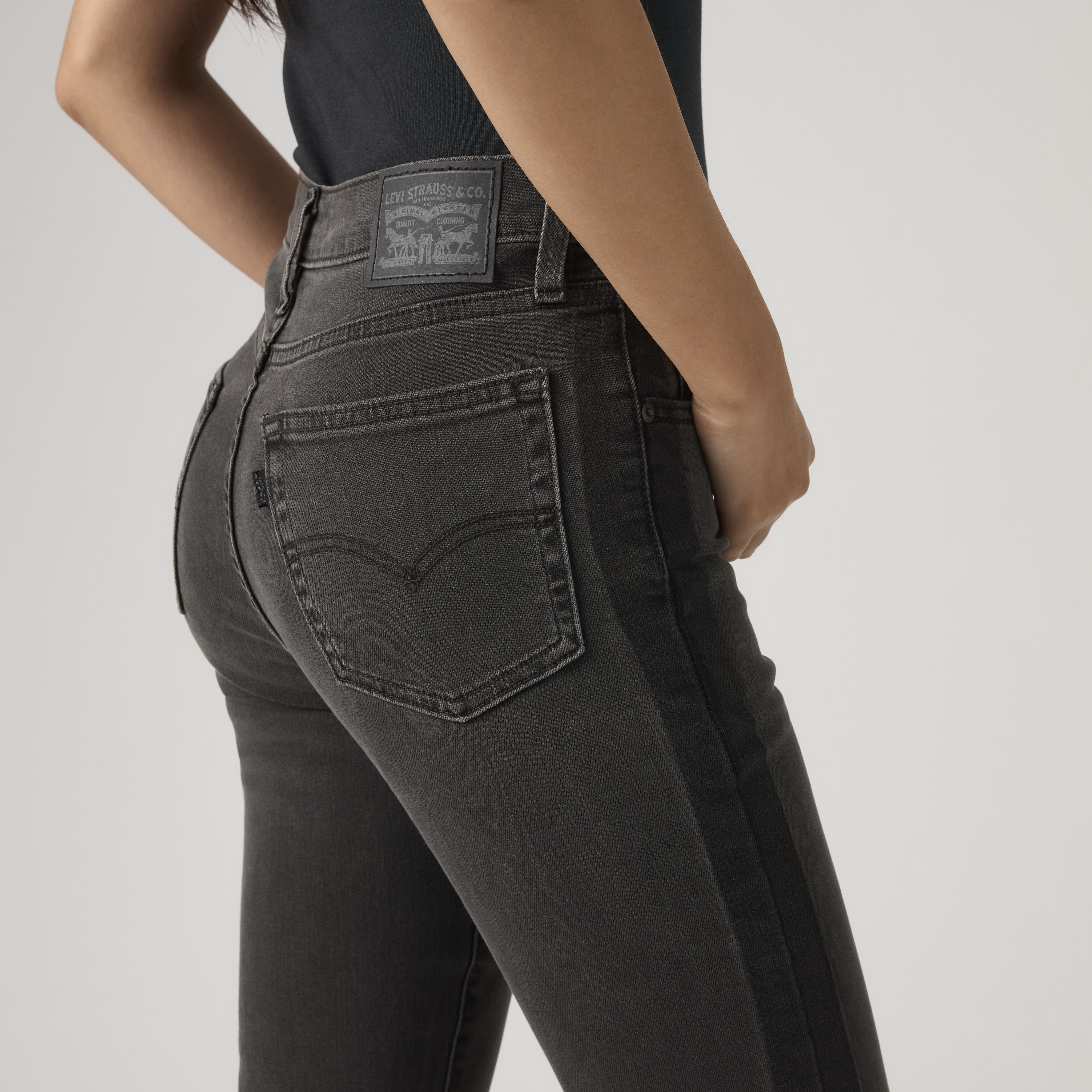 724 High Rise Straight Women's Jeans 3