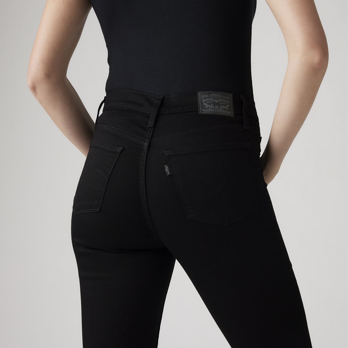 311 Shaping Skinny Women's Jeans — Soft Black