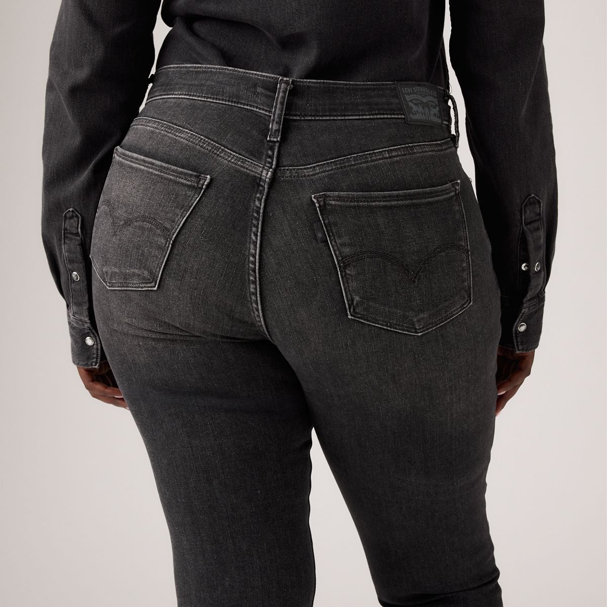 311 Shaping Skinny Women's Jeans — Black Worn In - Black