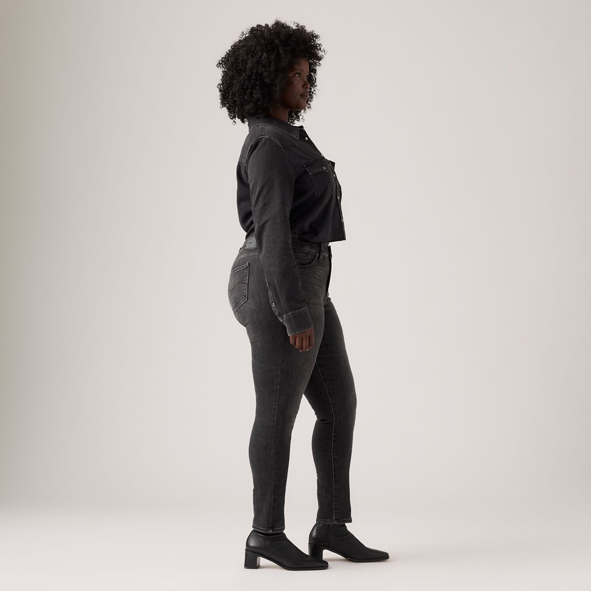 311 Shaping Skinny Women's Jeans — Black Worn In - Black