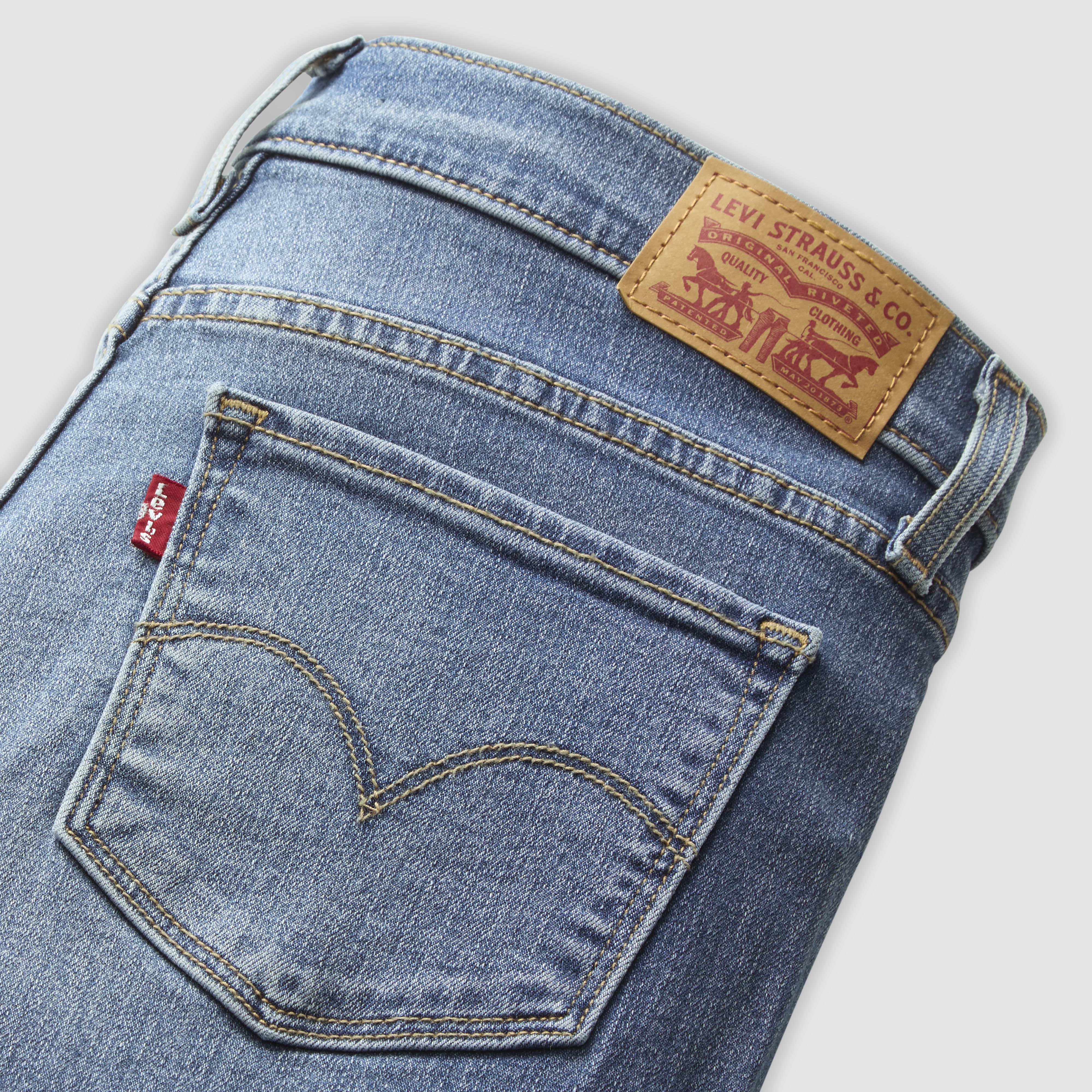 311 Shaping Skinny Jeans 7