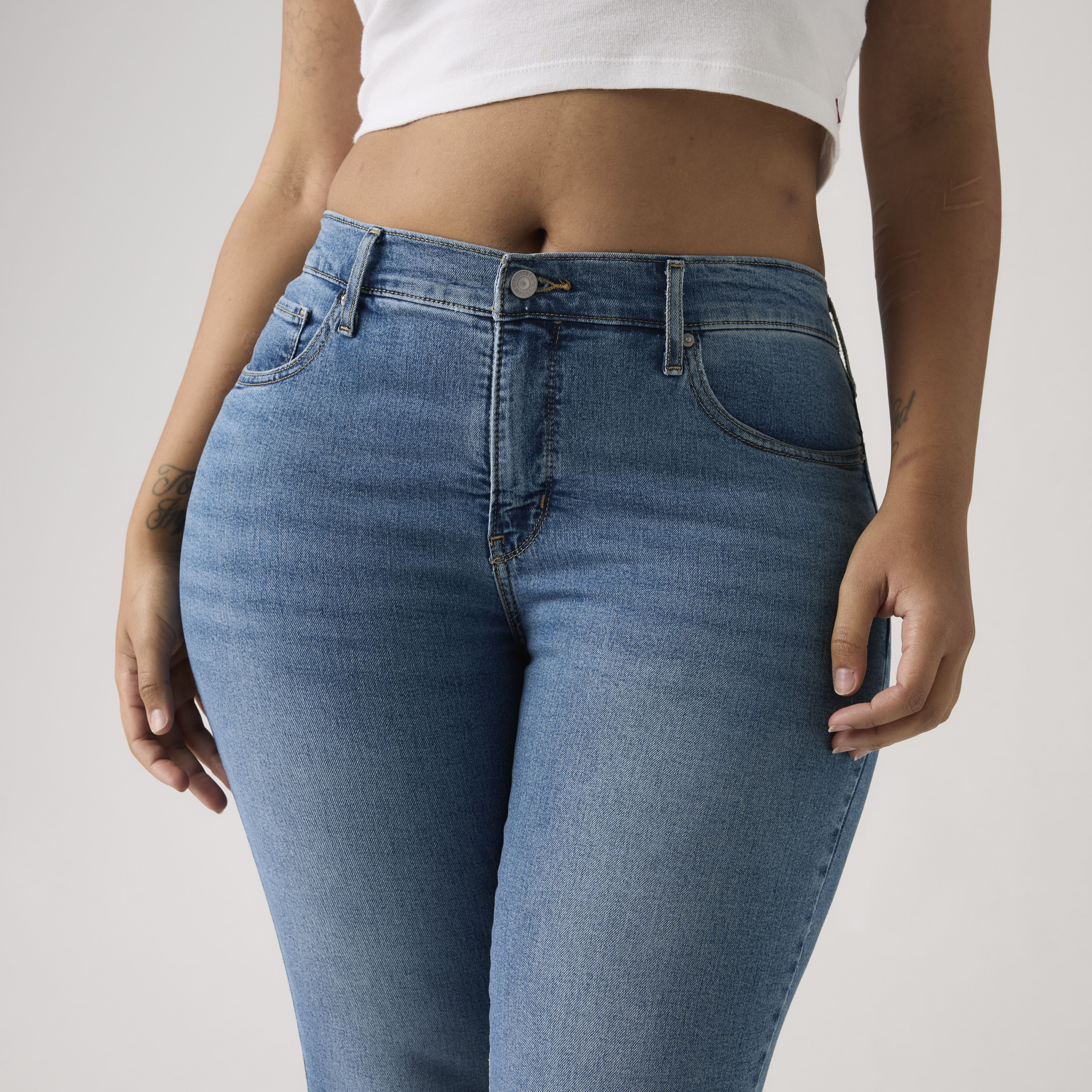 311 Shaping Skinny Jeans 11