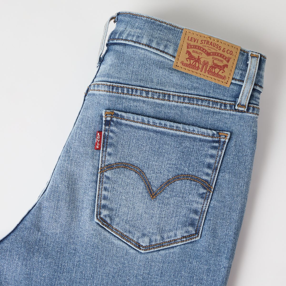 311 Shaping Skinny Women's Jeans — Rough Edges - Light Wash