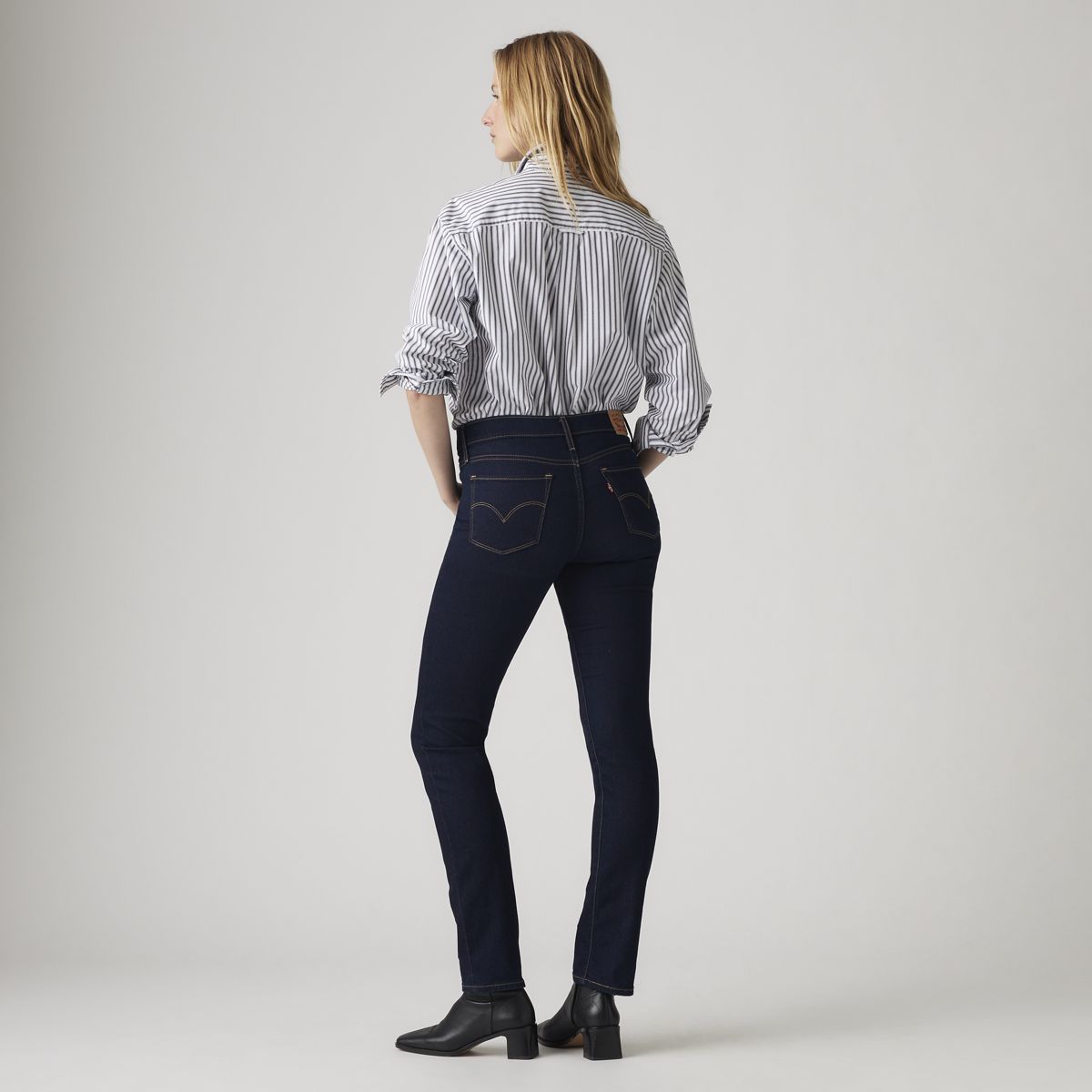 312 Shaping Slim Jeans — Darkest Sky - Dark Wash