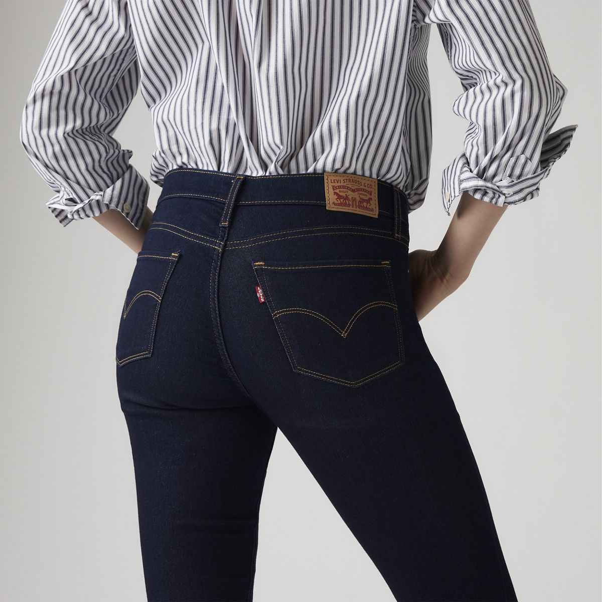 312 Shaping Slim Jeans — Darkest Sky - Dark Wash