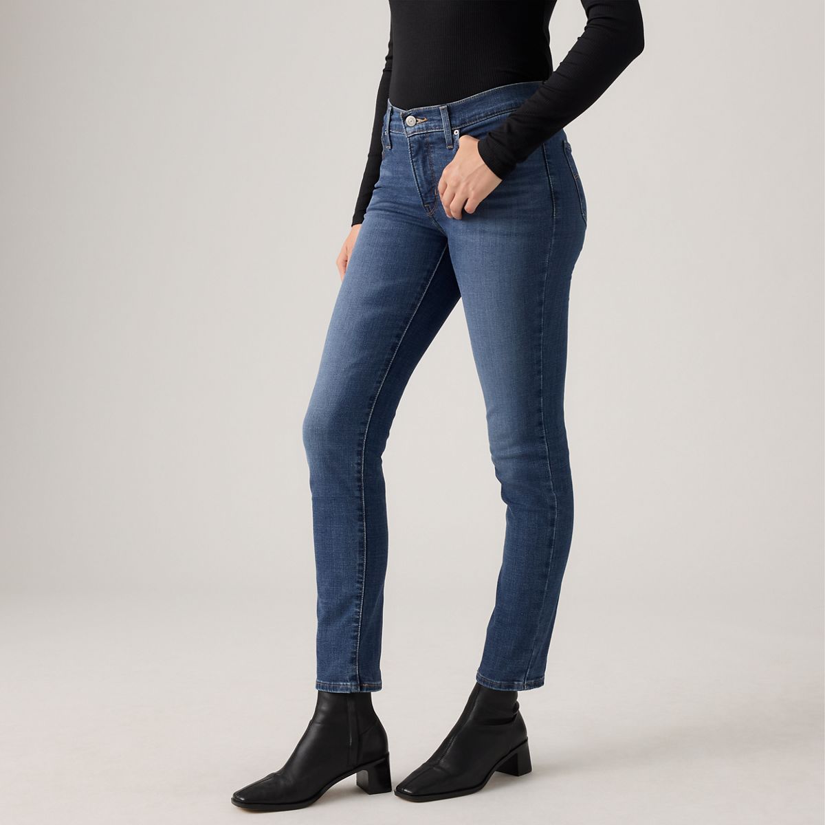 312 Shaping Slim Jeans — Lapis Amidst - Medium Wash