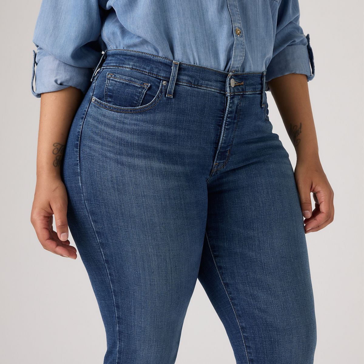 312 Shaping Slim Jeans — Lapis Amidst - Medium Wash
