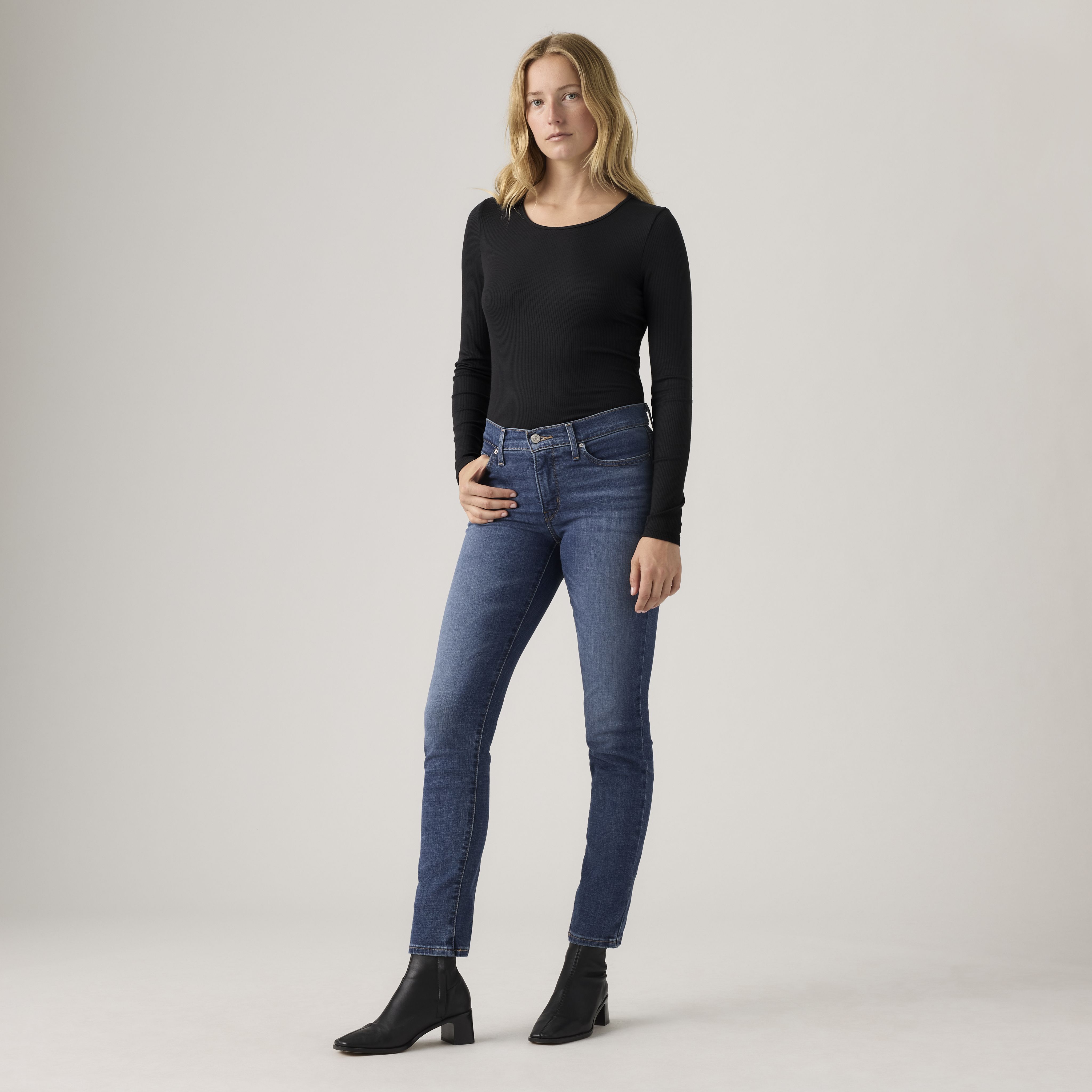 312 Shaping Slim Women's Jeans 1