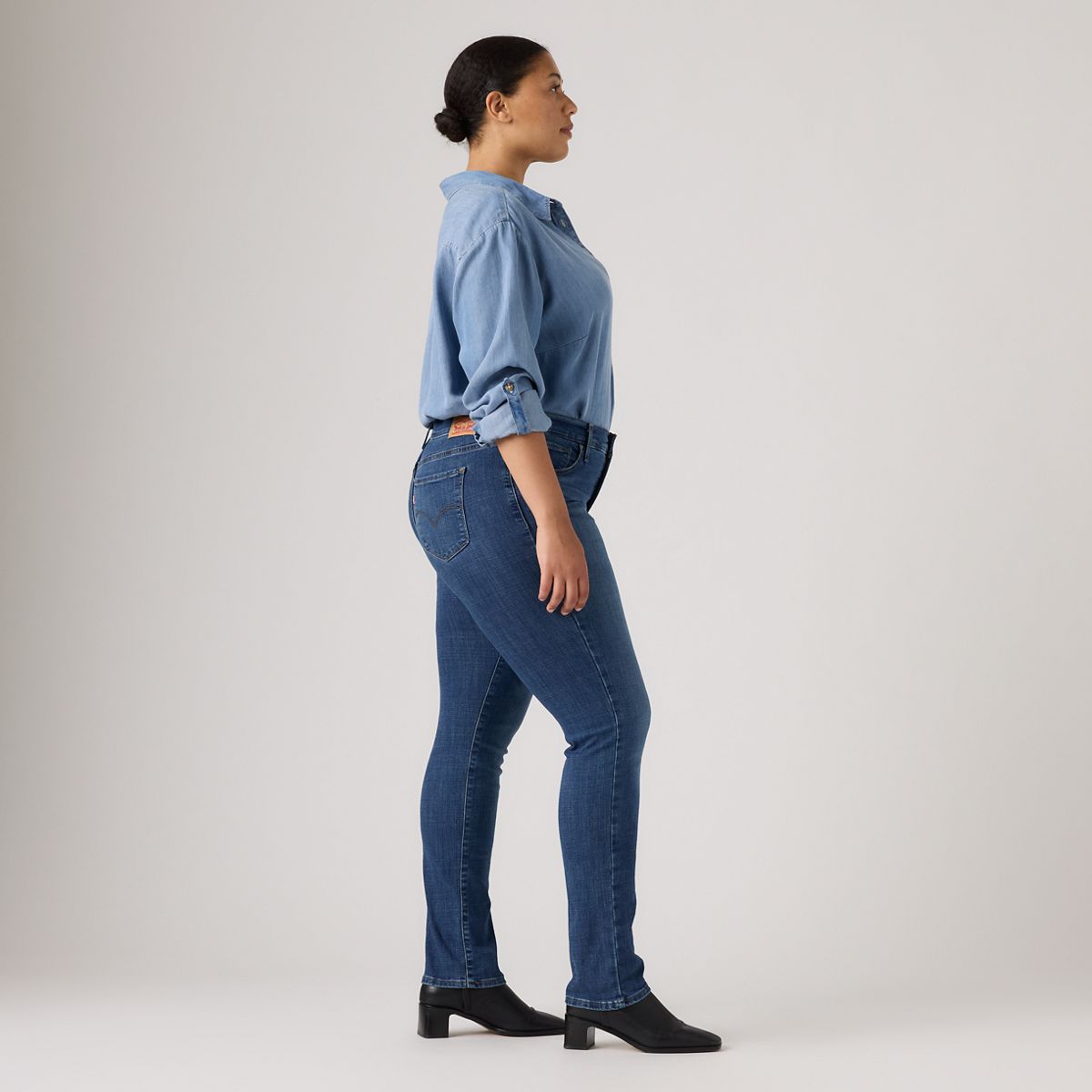312 Shaping Slim Jeans — Lapis Amidst - Medium Wash