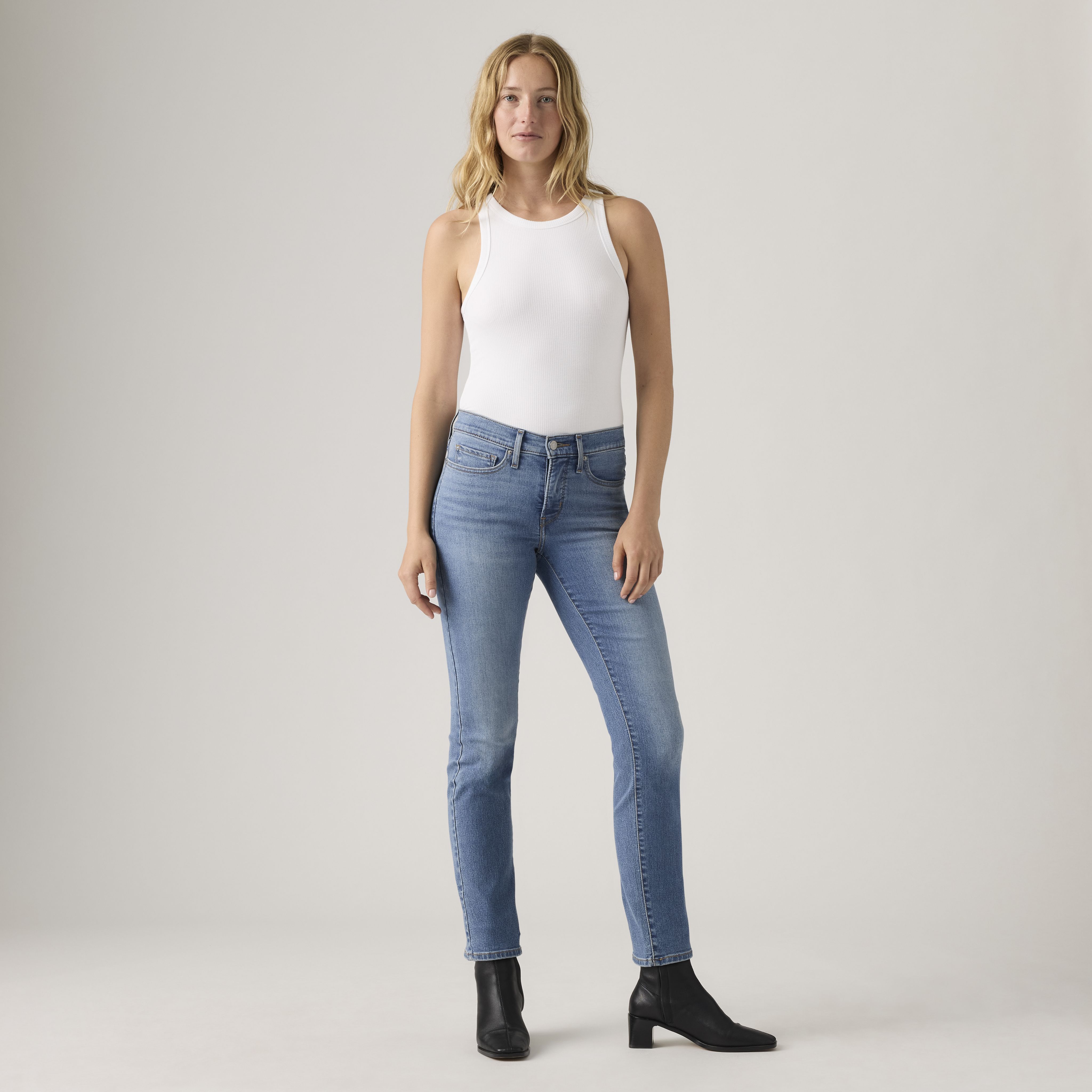 312 Shaping Slim Jeans 2