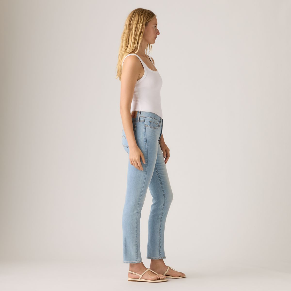 312 Shaping Slim Jeans — Up And Away - Light Wash