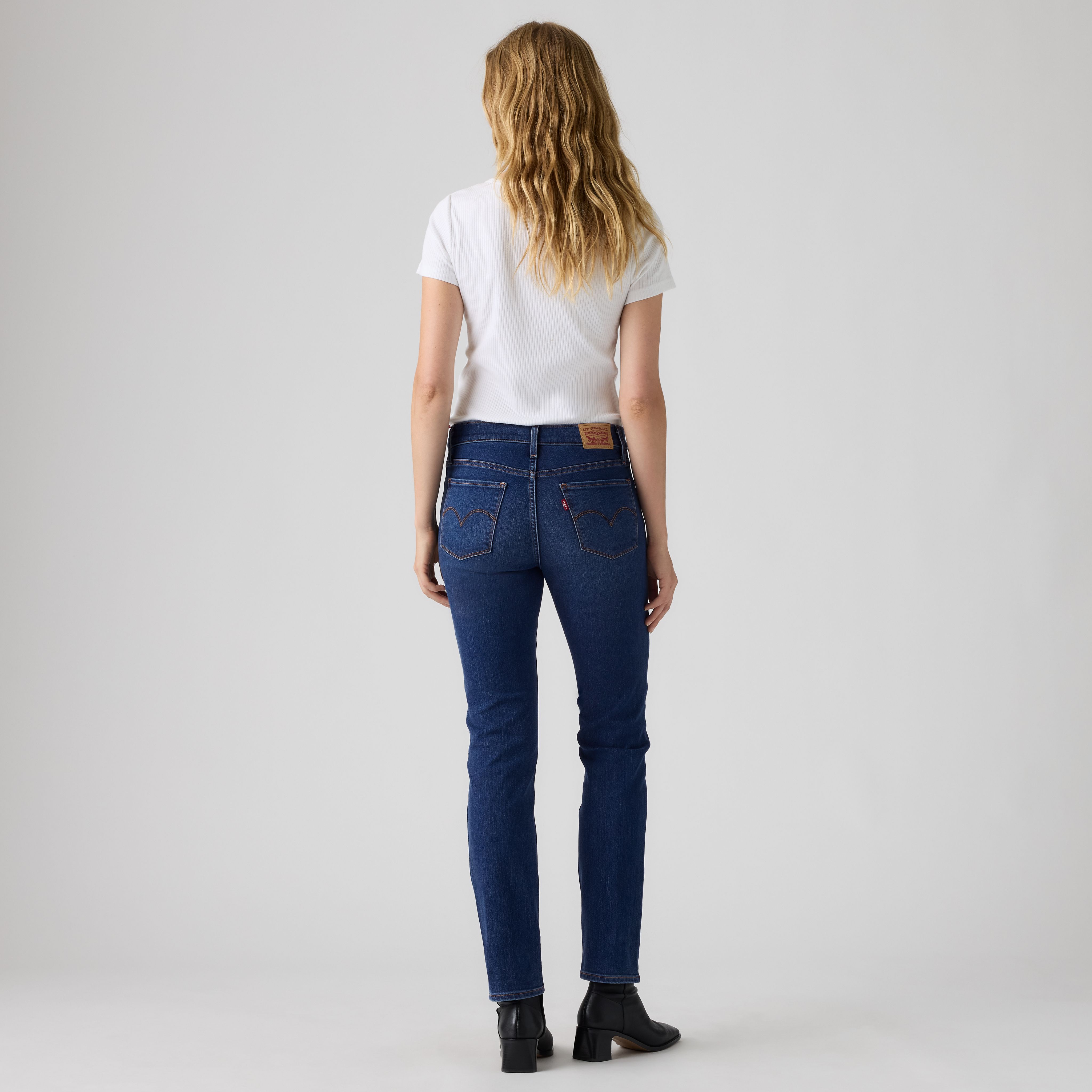 312 Shaping Slim Jeans 3