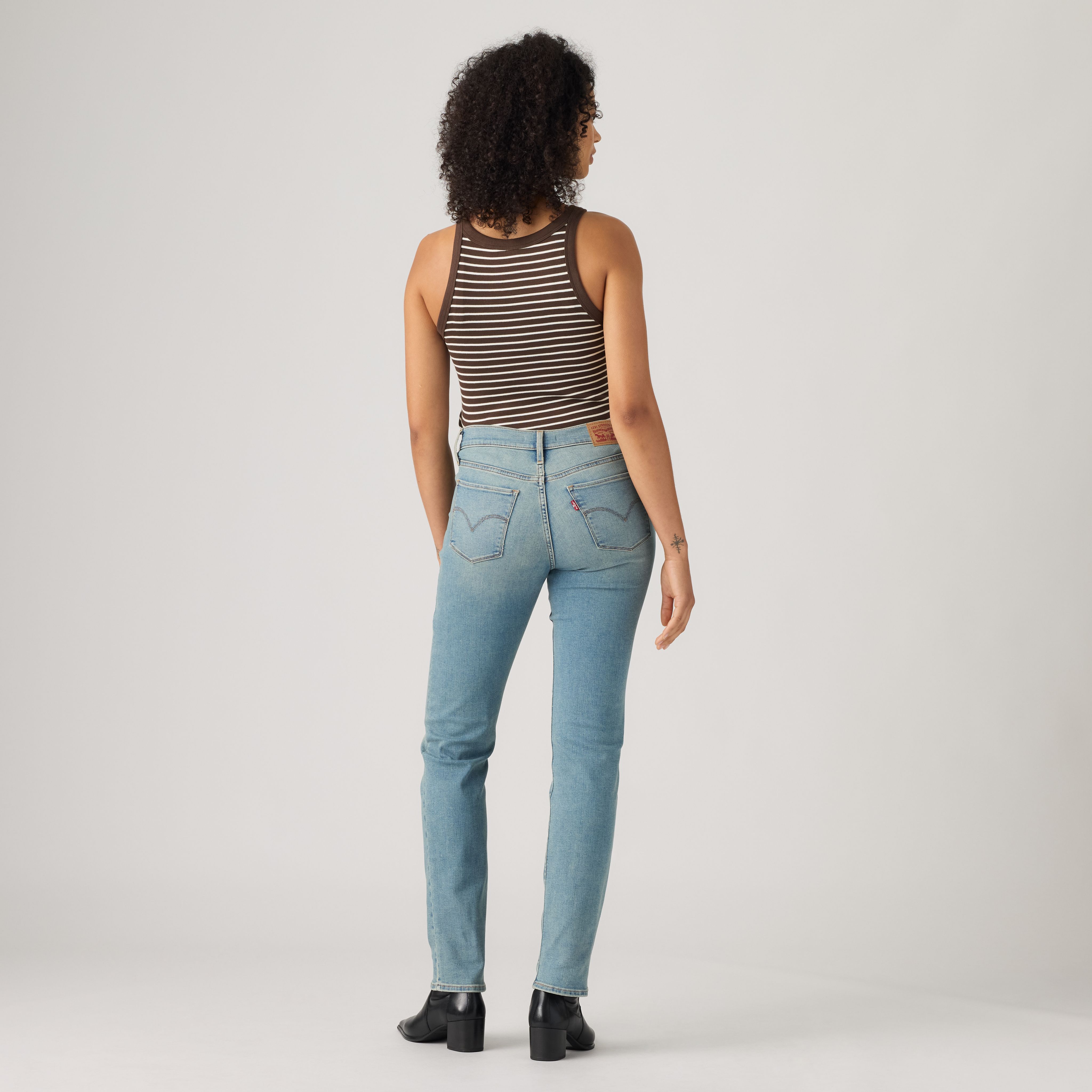 314 Shaping Straight Jeans 3