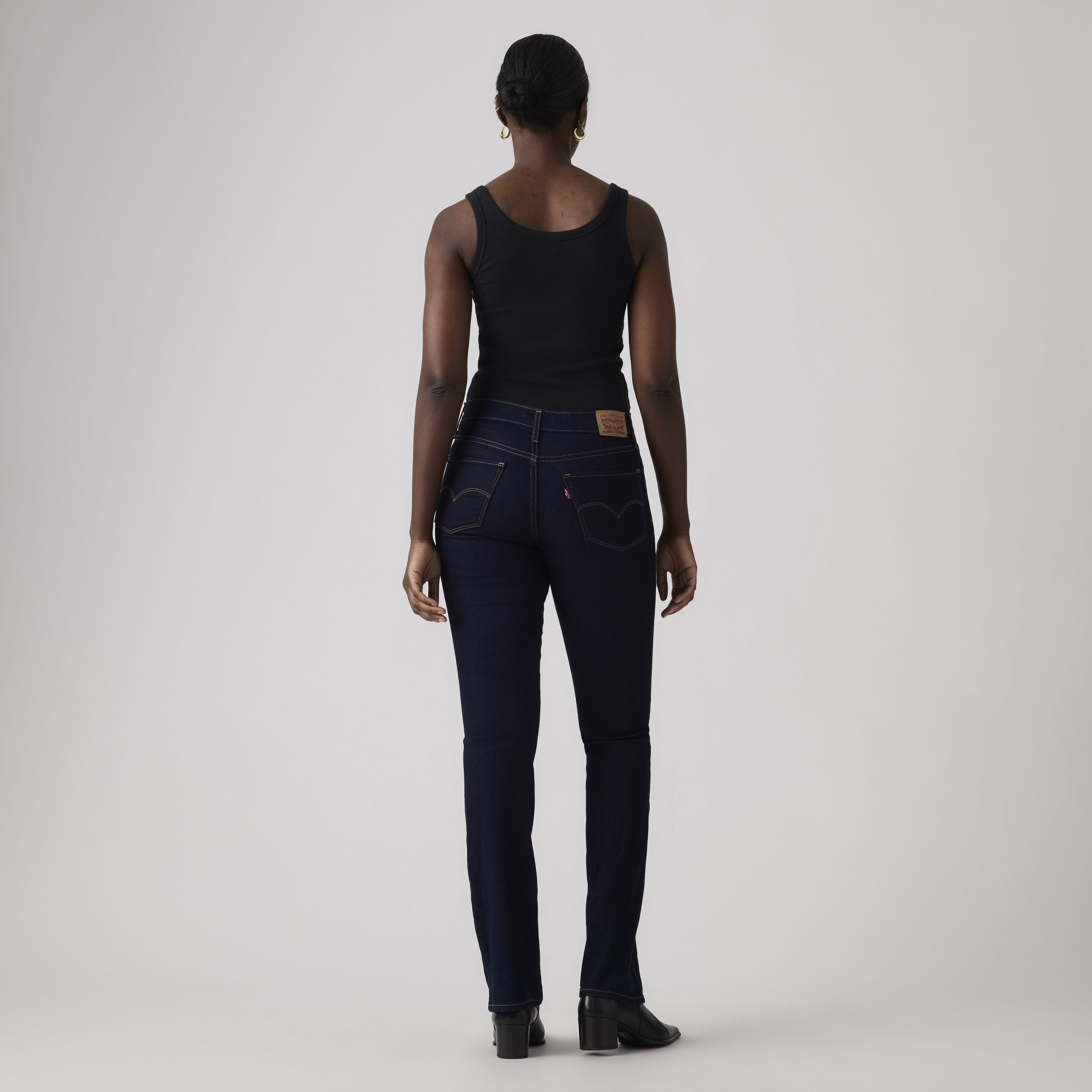 315 Shaping Bootcut Jeans 3