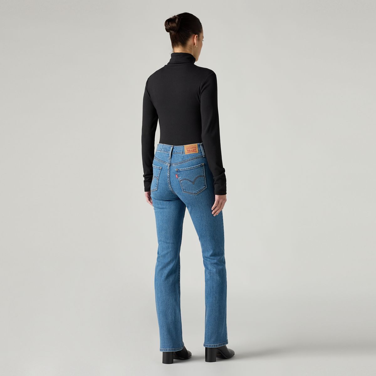 315 Shaping Bootcut Women's Jeans — We Have Arrived - Medium Wash