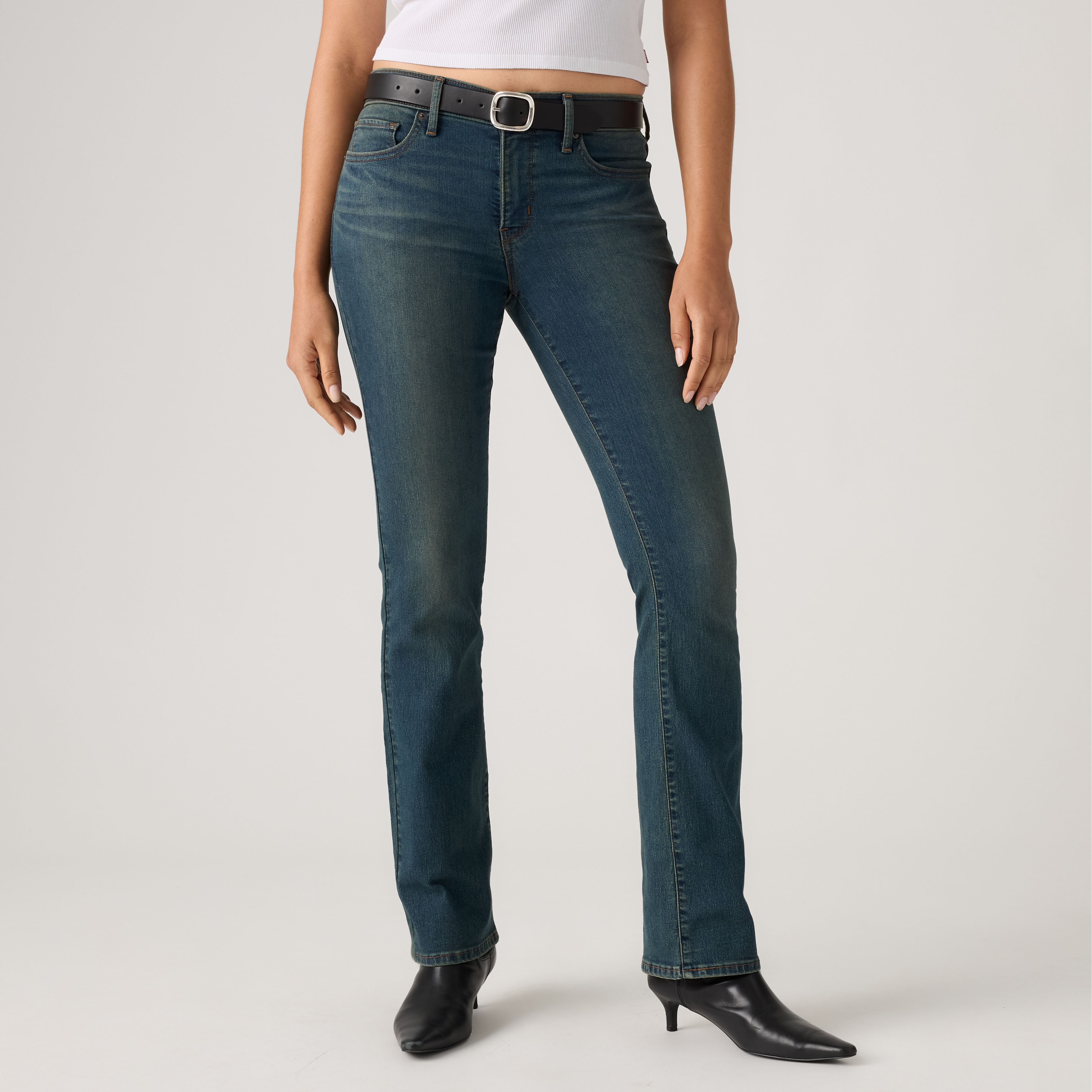 315 Shaping Bootcut Jeans 2