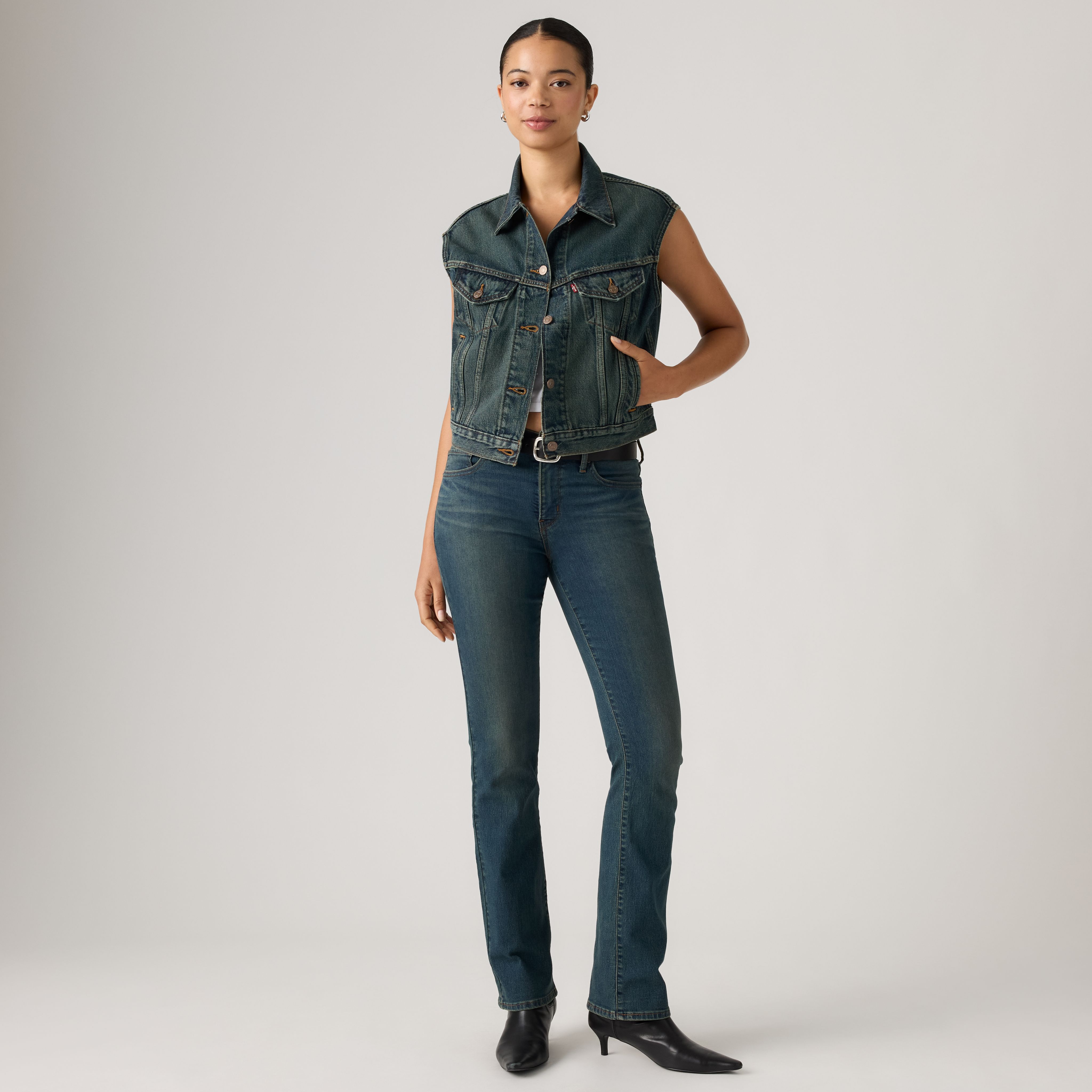 315 Shaping Bootcut Jeans 1