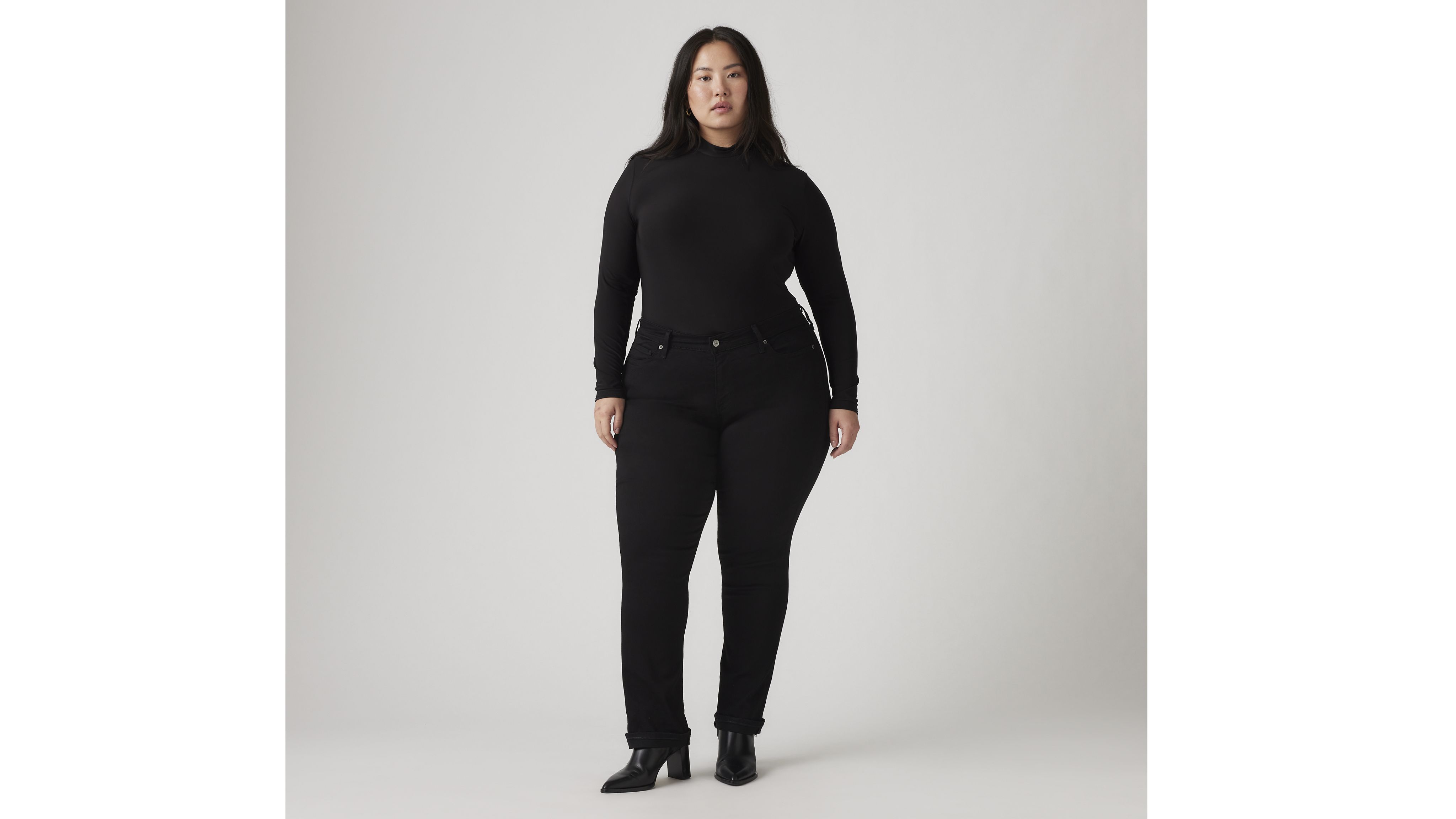 Classic Straight Women's Jeans (Plus Size) 2