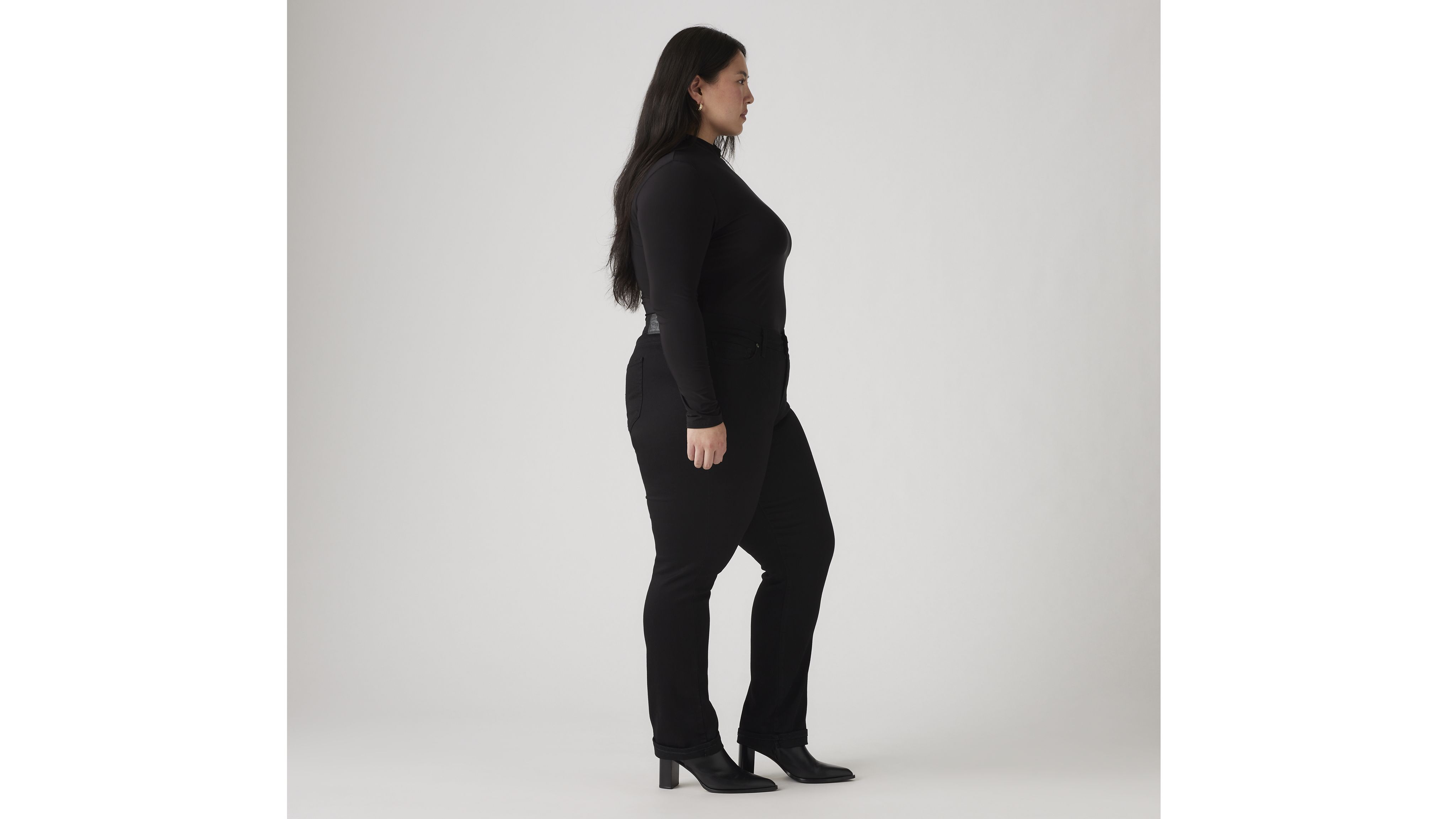 Classic Straight Women's Jeans (Plus Size) 3