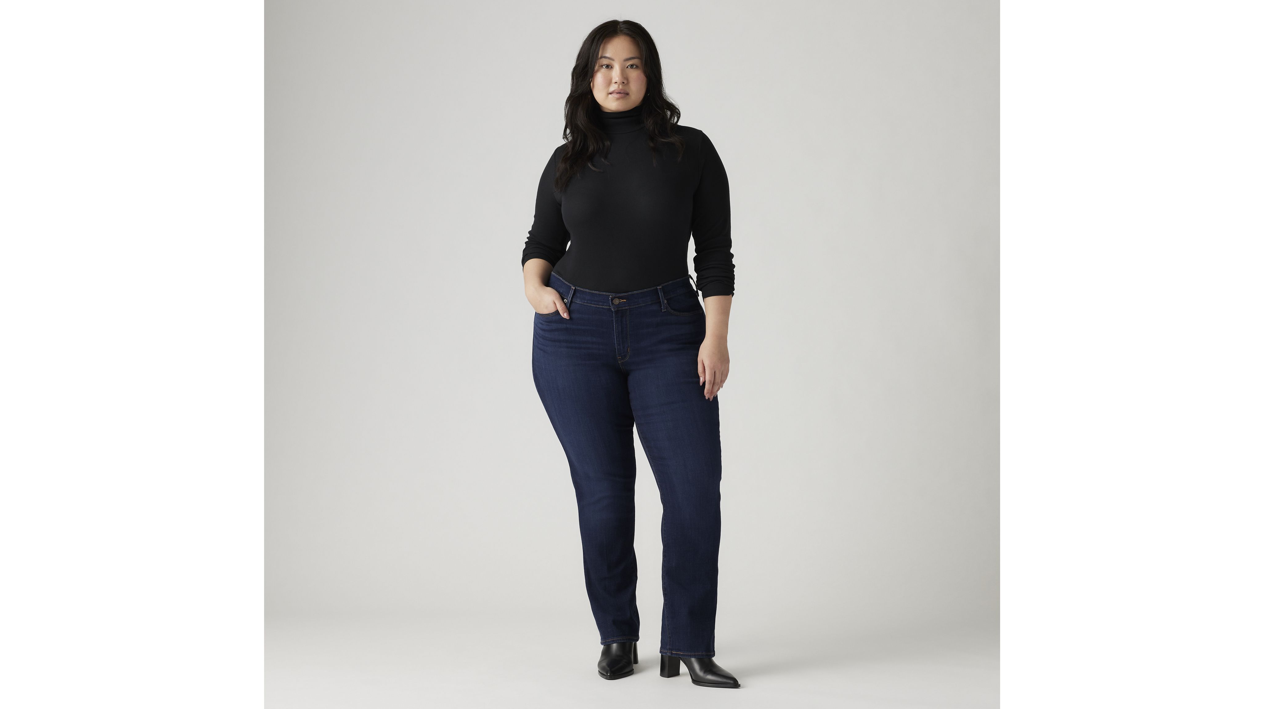 Classic Straight Women's Jeans (Plus Size) 9