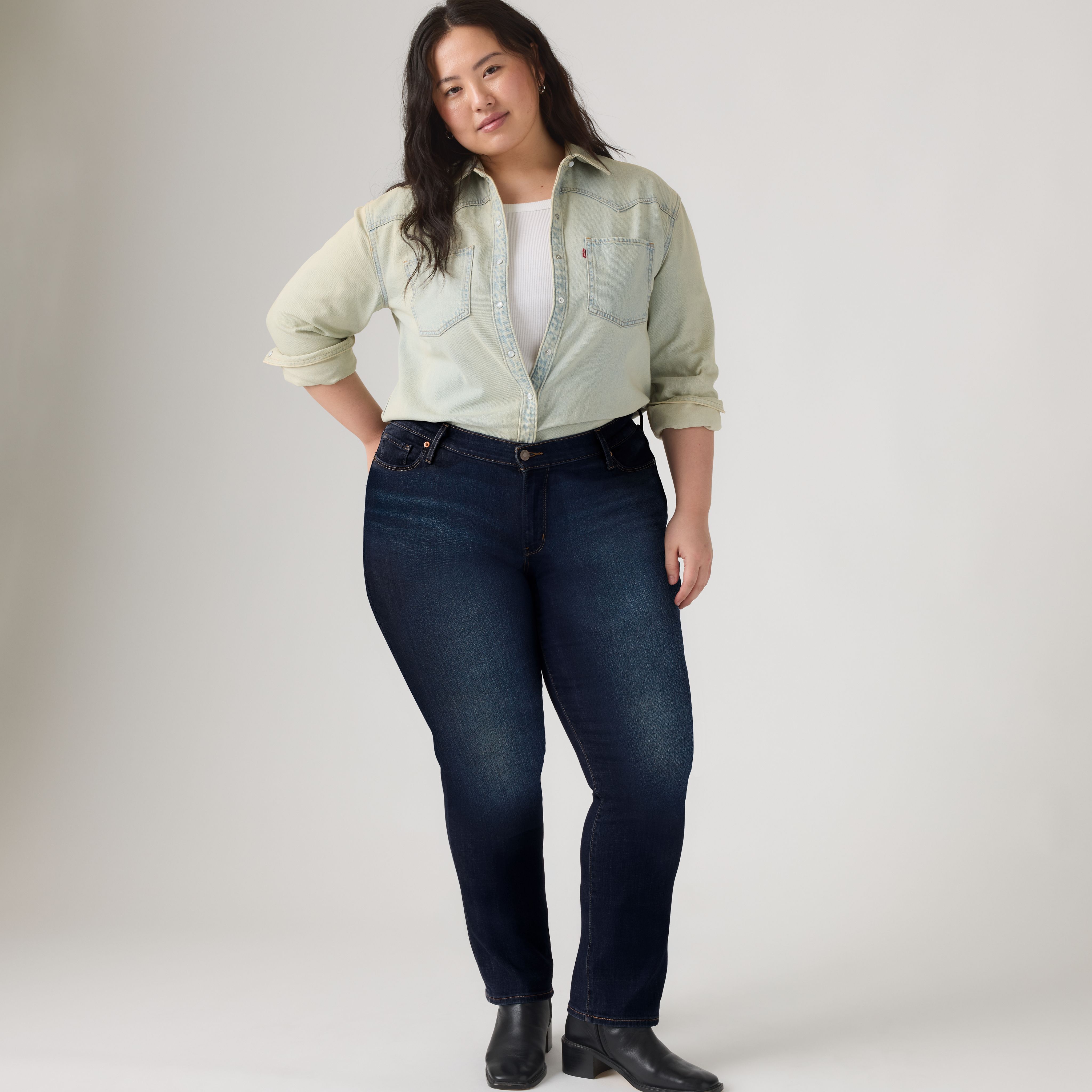 Classic Straight Women's Jeans (Plus Size) 1