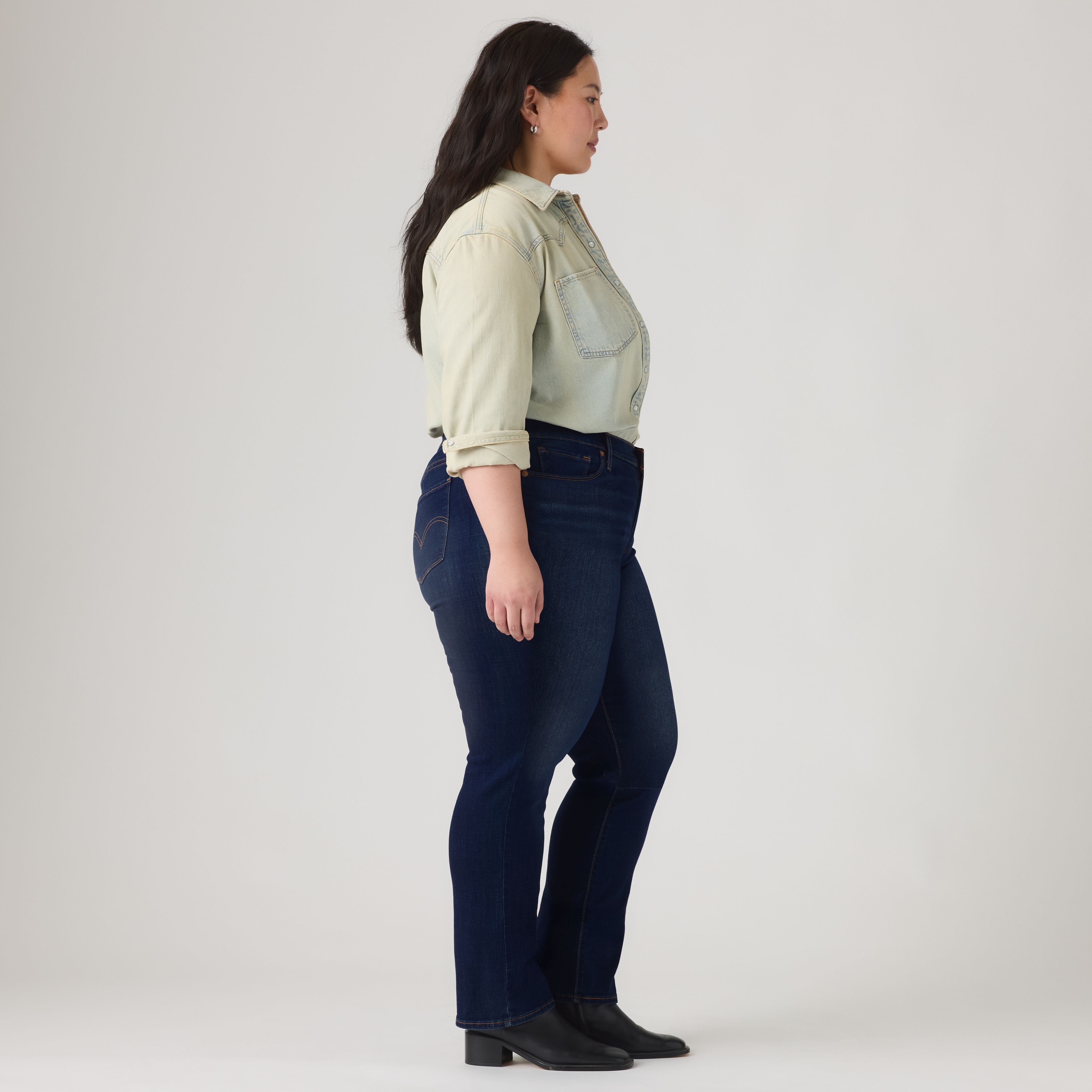Classic Straight Women's Jeans (Plus Size) 4