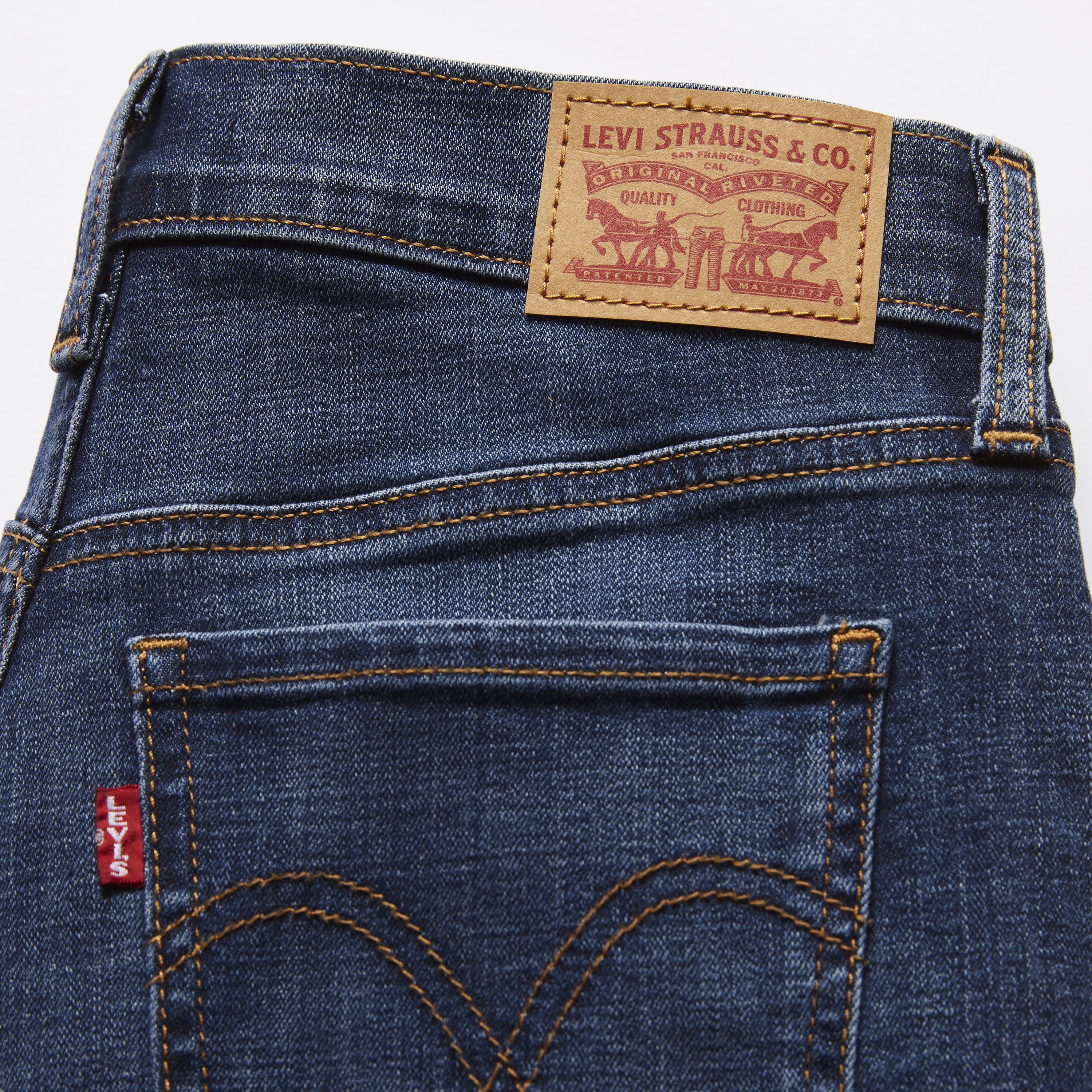 Short mi-long pour femme 7