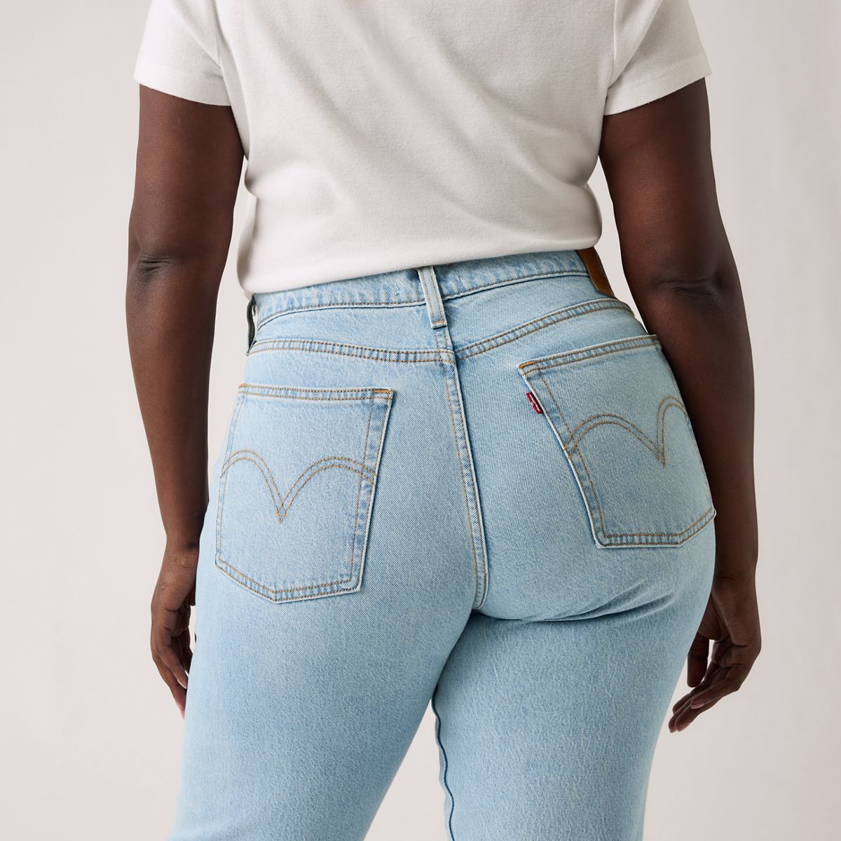 Wedgie Straight Ankle Women's Jeans — Fully Baked - Light Wash