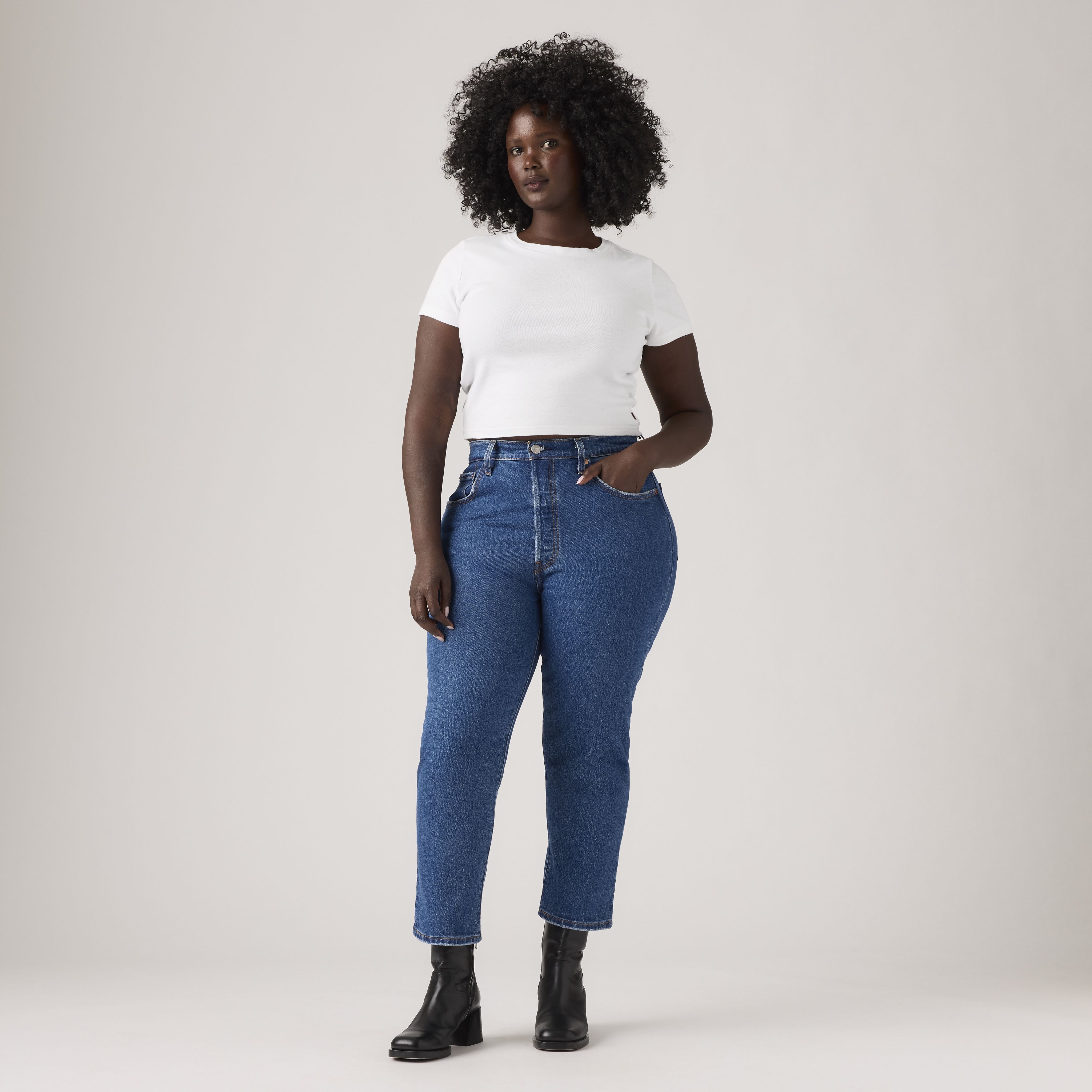 501® Original Cropped Women's Jeans 7