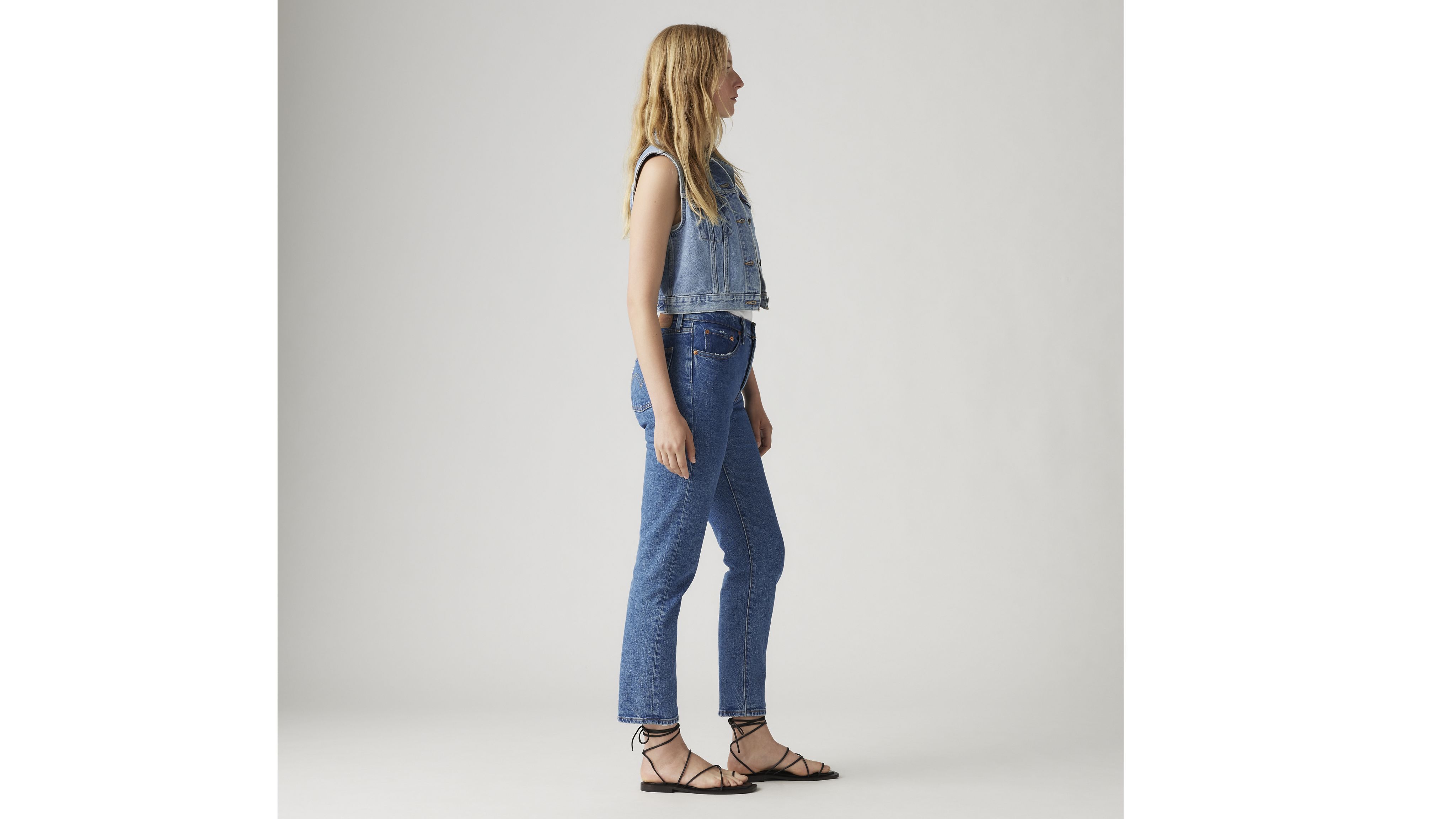 501® Original Cropped Women's Jeans 4